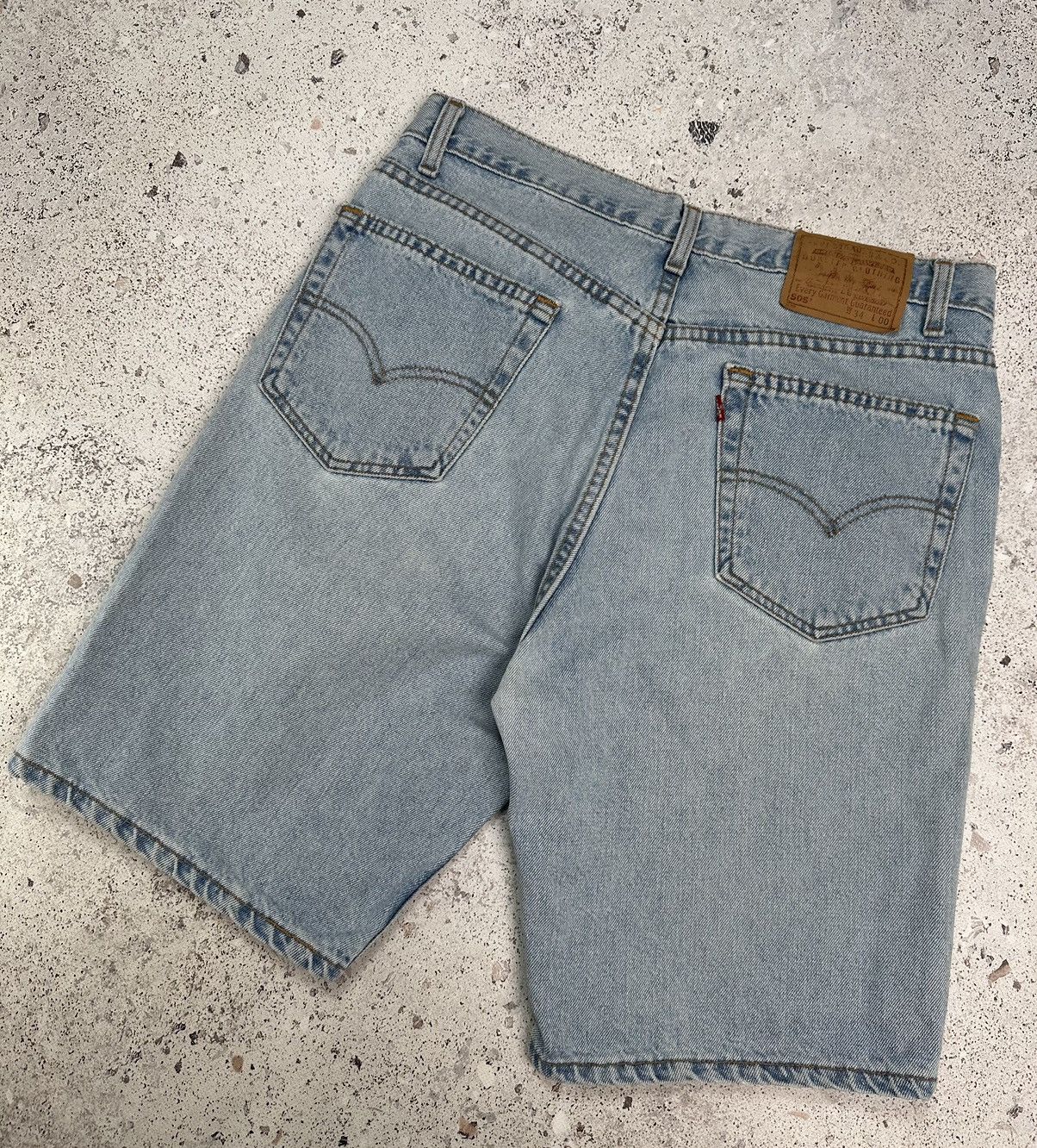 Japanese Brand × Levi's × Vintage Vintage Levi’s 505 Jeans Denim Shorts Men 34 Blue Size US 34 / EU 50 - 1 Thumbnail