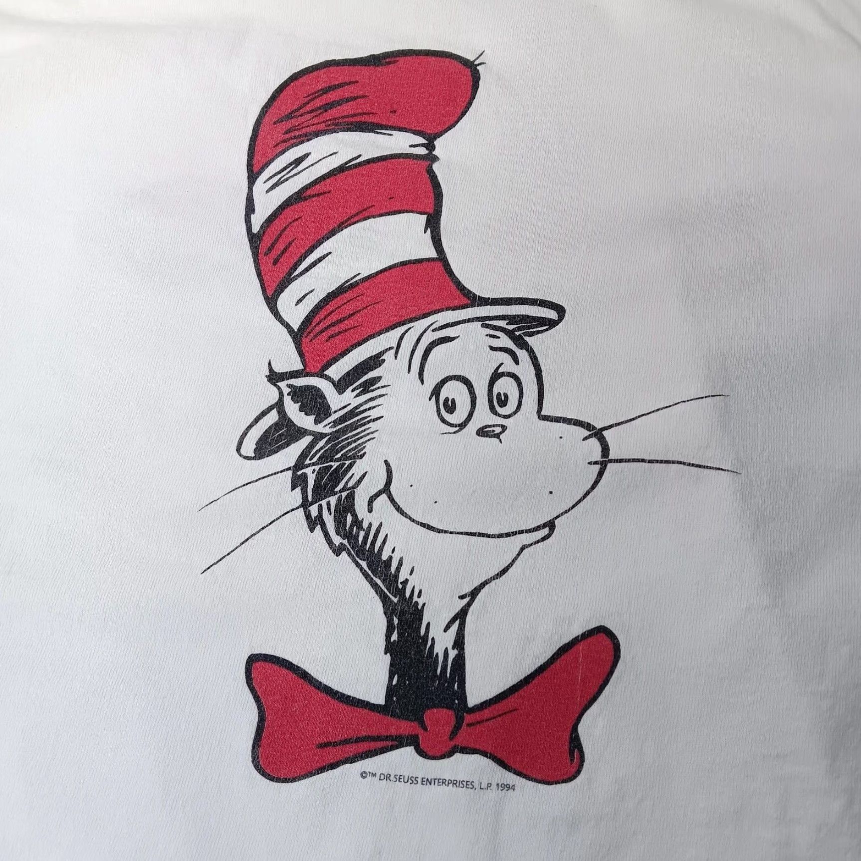 Vintage VINTAGE Dr Seuss Cat in The Hat Shirt Short Sleeve White Small Single Stitch USA Made READ Shirt Mens T-Shirt Cat in the hat Read Reading 1990s Size US S / EU 44-46 / 1 - 2 Thumbnail
