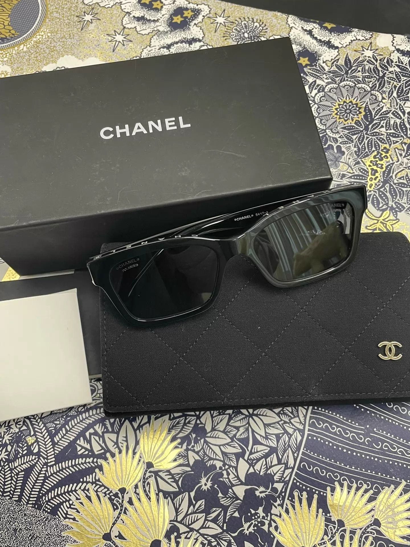 Chanel Chanel Black Logo Border Sunglasses Size ONE SIZE - 1 Thumbnail