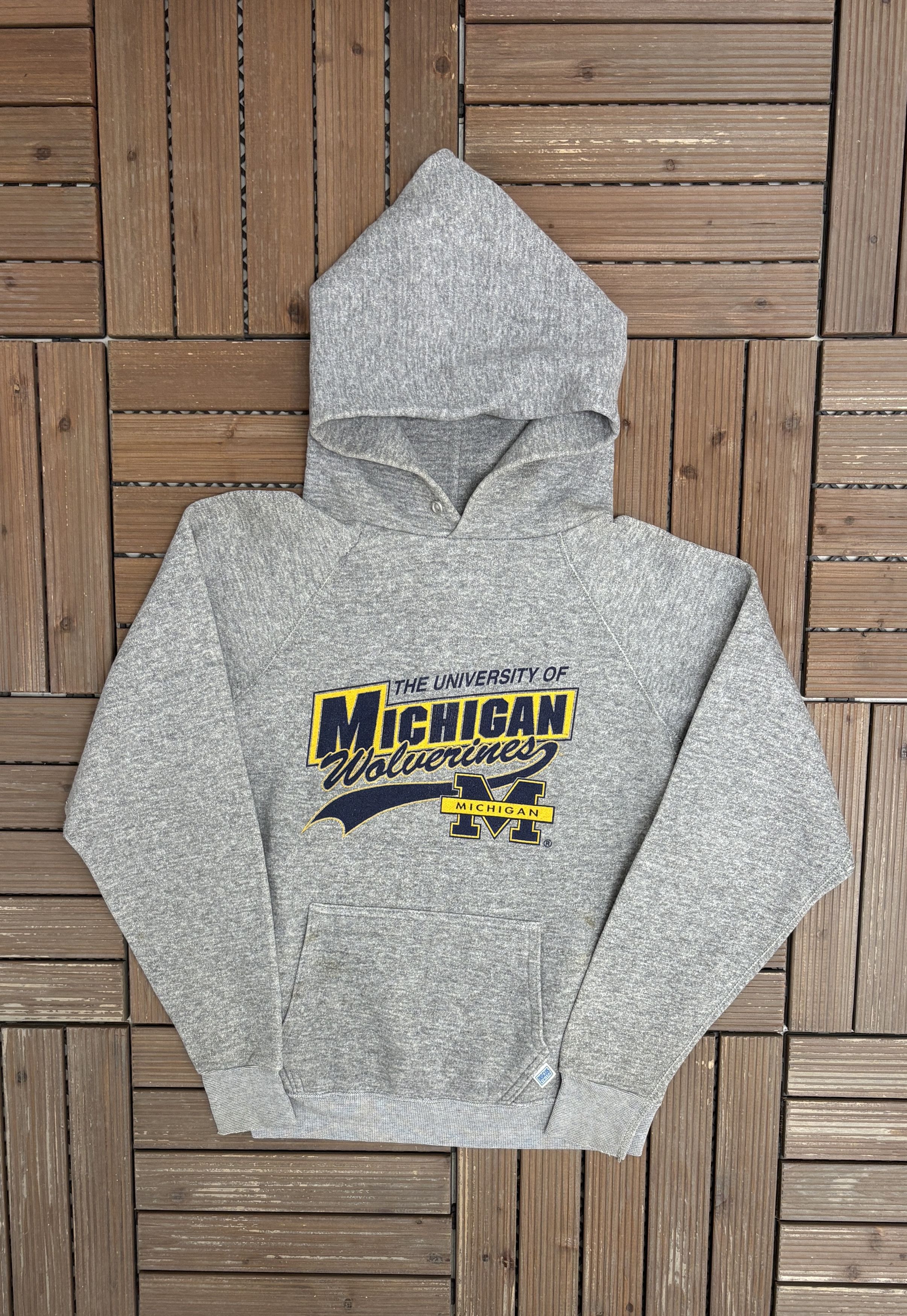 Vintage University of Michigan Wolverines Vintage Grey Hoodie Size US S / EU 44-46 / 1 - 1 Thumbnail