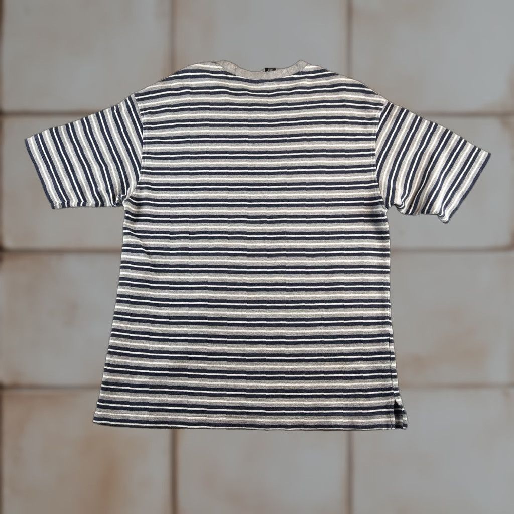 Levi's Levi's T-Shirt Crew Neck Men L White Gray Blue Striped Short Sleeve Classic Outdoor Waffle Knit Size US L / EU 52-54 / 3 - 1 Thumbnail