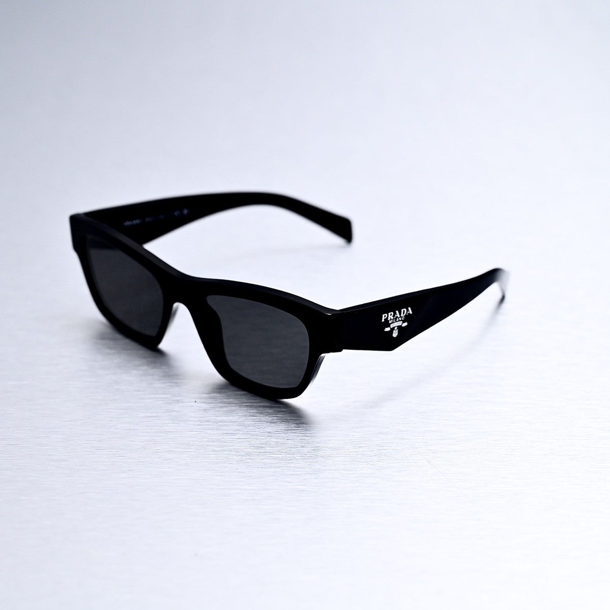 Prada PRADA 0PR B09S 16K08Z SUNGLASSES Size ONE SIZE - 1 Thumbnail