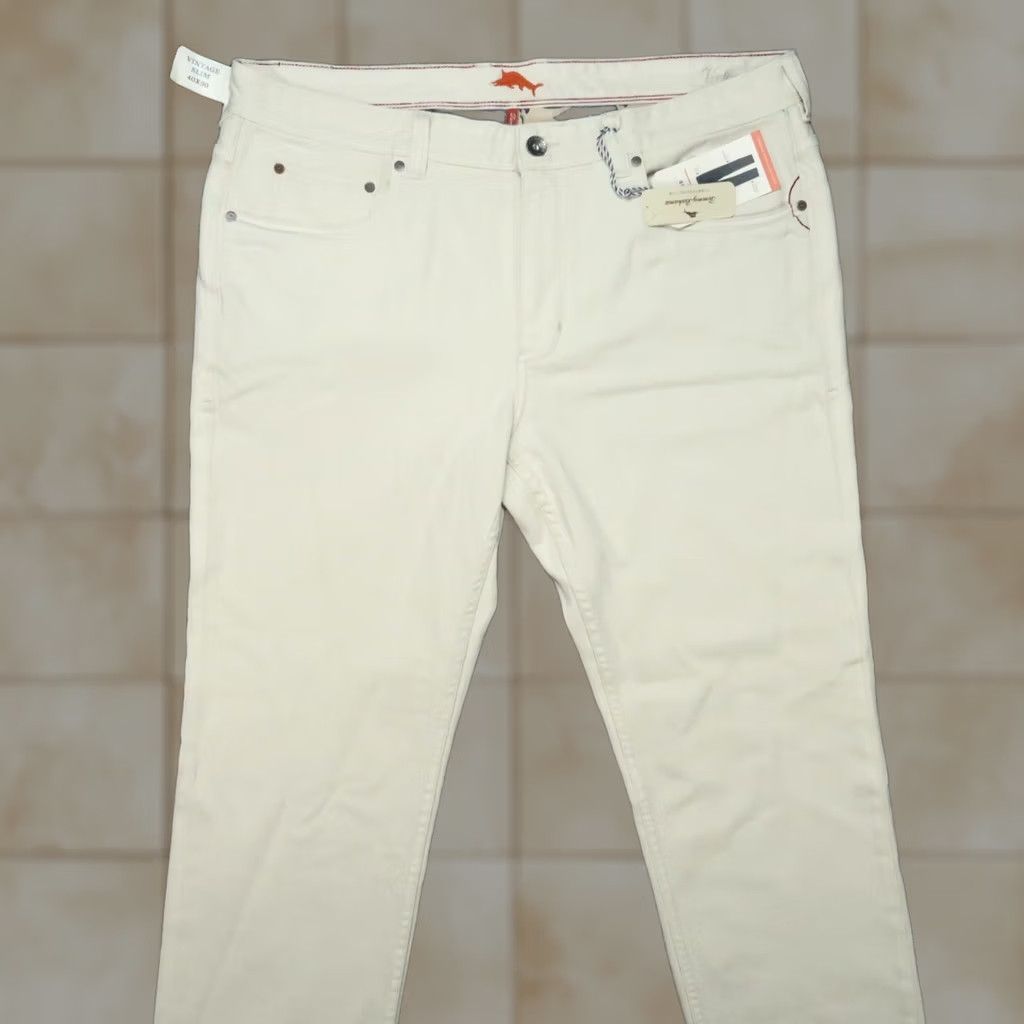 Tommy Bahama Tommy Bahama Jeans Men 40x30 Slim Straight 5-Pocket Denim Cotton Polyester Ivory Belt Loops 40 in Inseam 30 in Vintage? No Size US 40 / EU 56 - 1 Thumbnail
