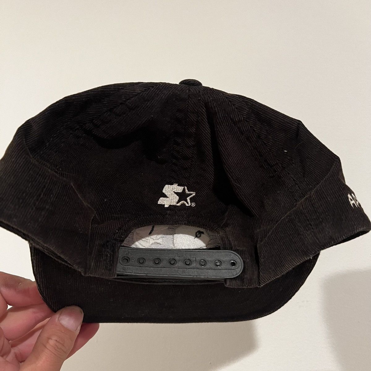 Supreme Supreme AppleTown Snapback Hat corduroy Size ONE SIZE - 11 Thumbnail