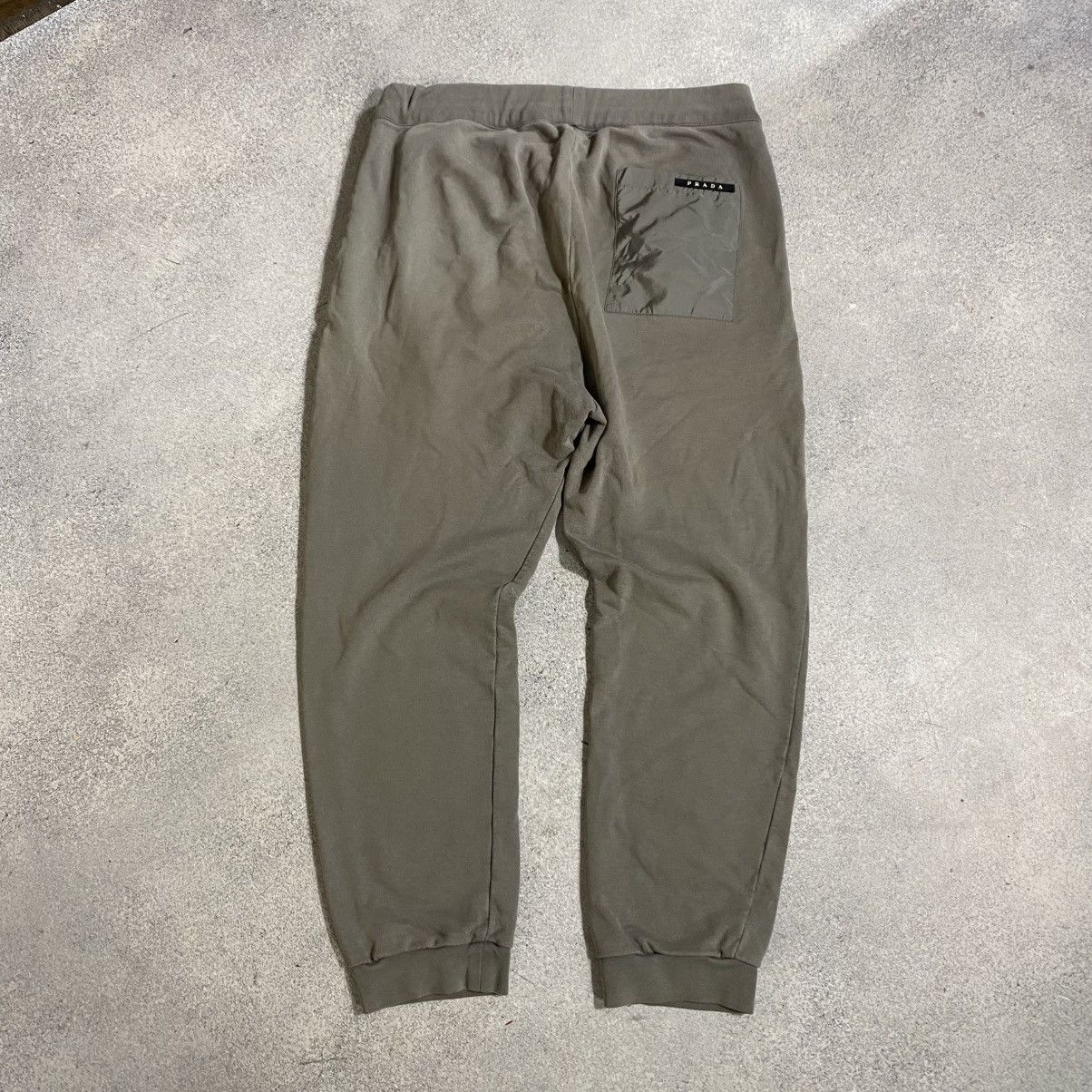 Prada Prada Sweatpants Black Tab Logo Size US 32 / EU 48 - 1 Thumbnail