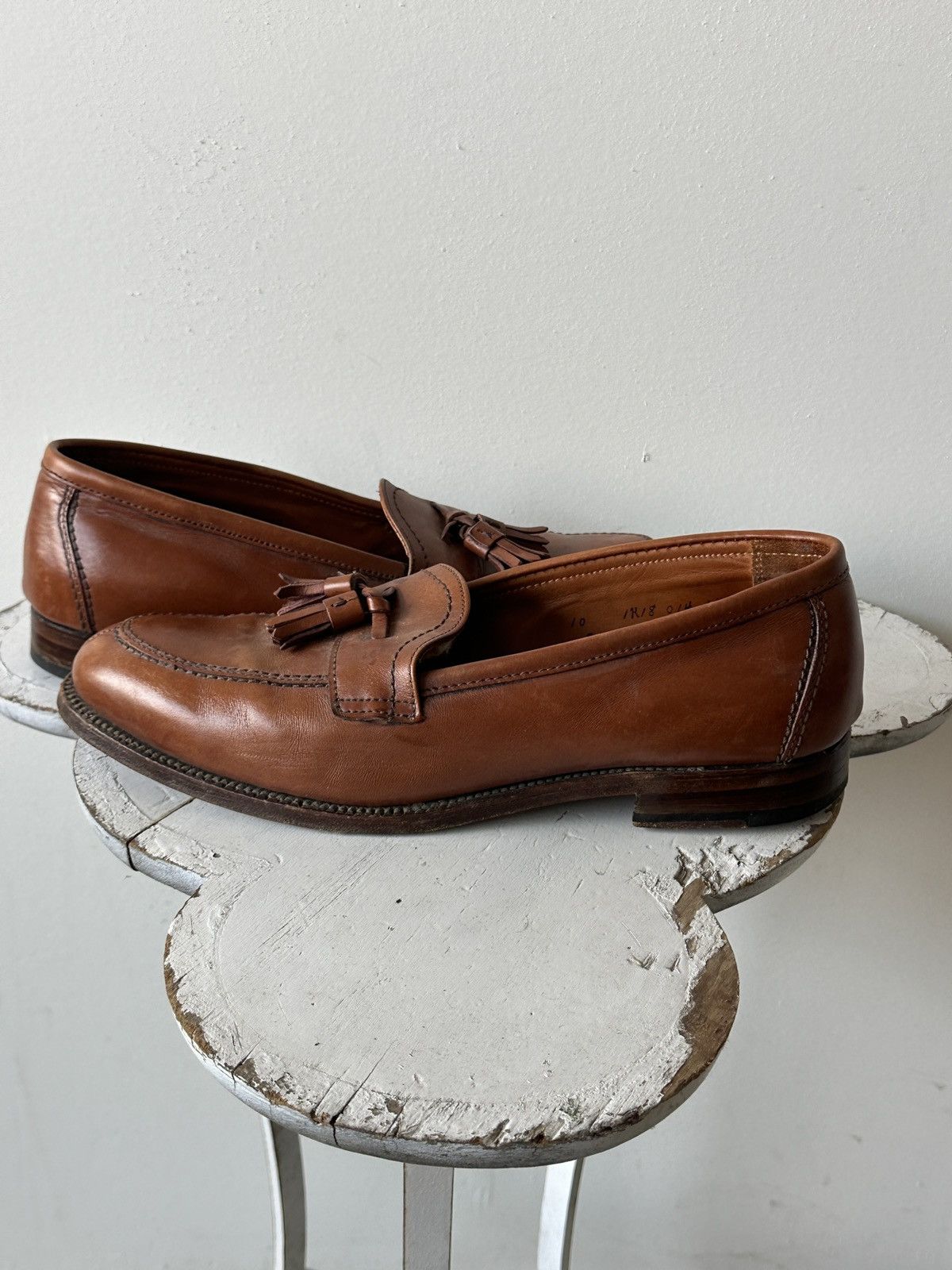 Alden Alden Tassle loafers warm brown size 10 Size US 10 / EU 43 - 6 Thumbnail
