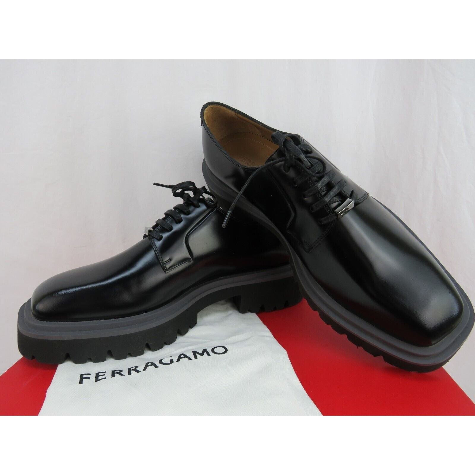 Salvatore Ferragamo FERRAGAMO FLICKER BLACK LEATHER LOGO LUG SOLE OXFORDS 9 M Size US 9 / EU 42 - 10 Thumbnail