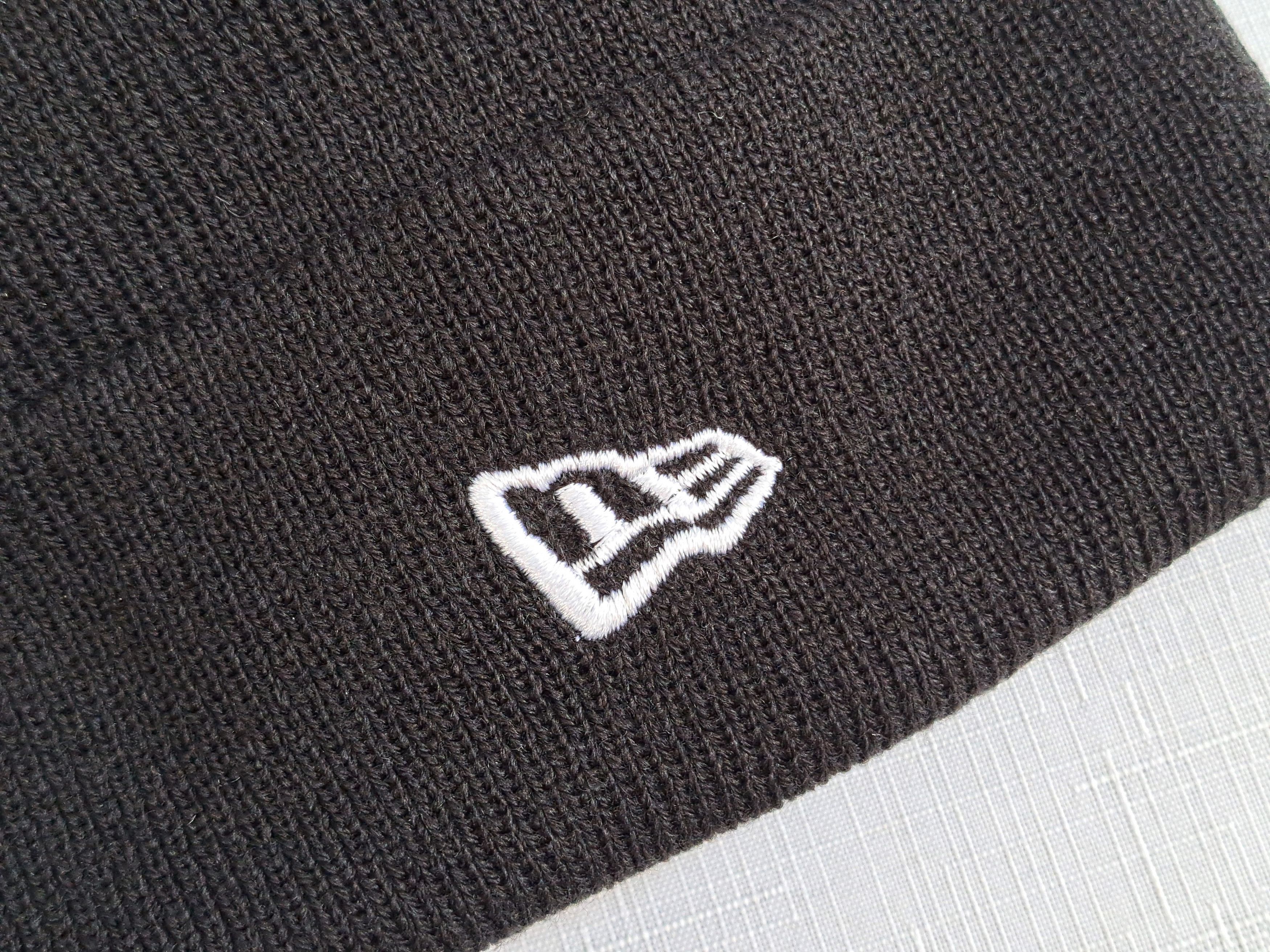 NFL Vintage Oakland Raiders hat. Size ONE SIZE - 6 Thumbnail