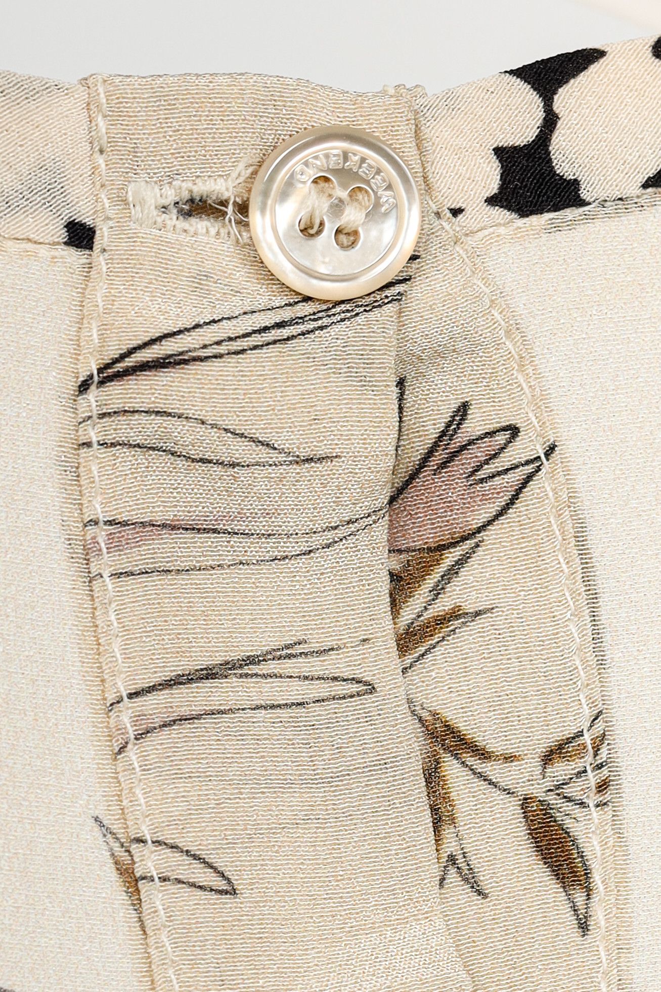 Weekend Max Mara Weekend Max Mara Beige Floral Silk Peplum Blouse Size L / US 10 / IT 46 - 9 Thumbnail