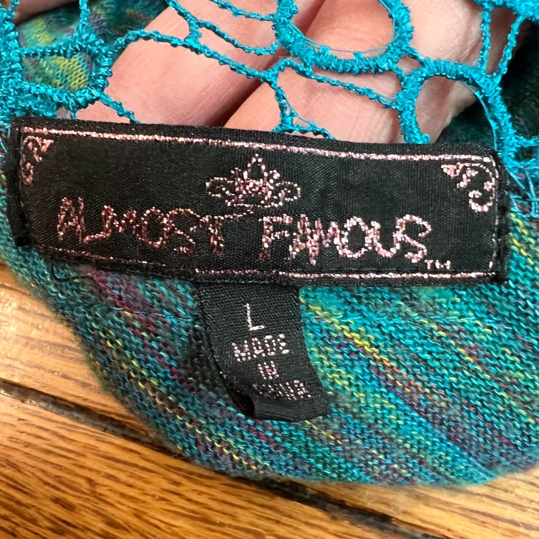 Almost Famous Almost Famous Womens Blouse Size L Lace Back Blue Swirl Pullover Size L / US 10 / IT 46 - 7 Thumbnail