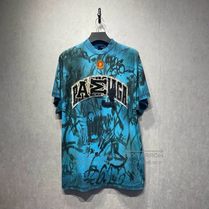 Balenciaga Balenciaga Manchester United Blue Graffiti Lettering Short Size US M / EU 48-50 / 2 - 1 Thumbnail