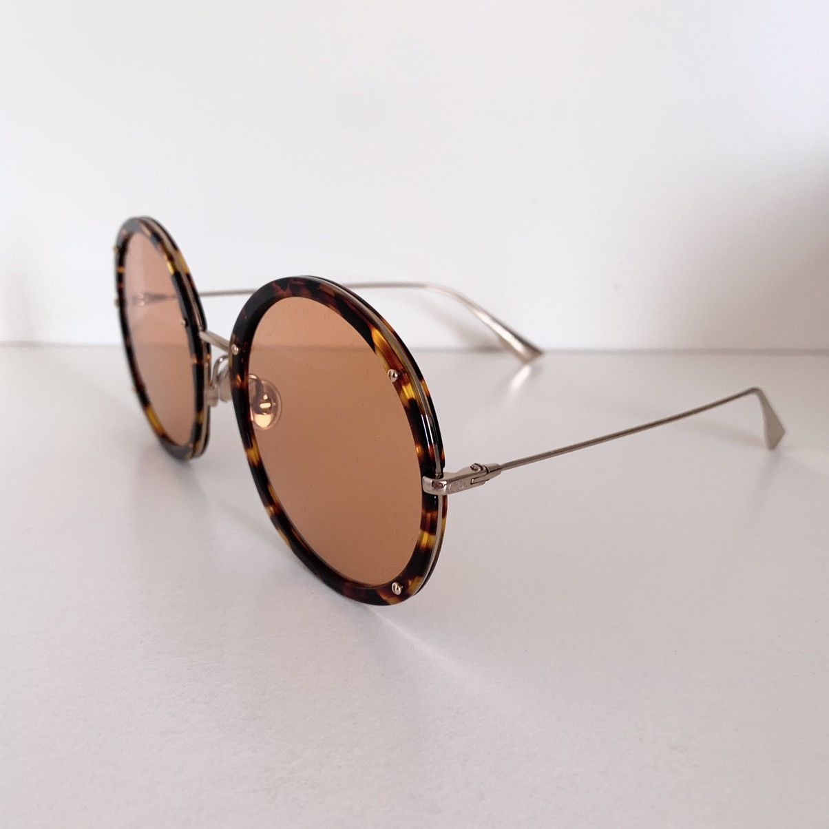 Dior Dior large round amber sunglasses Size ONE SIZE - 12 Thumbnail