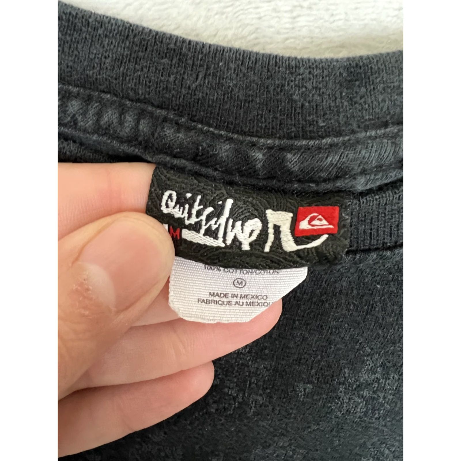 Quiksilver VINTAGE Quiksilver T-Shirt Men M Black Cyber All Over Print Logo 90s Surf Short Sleeve Crew Neck Logo Size US M / EU 48-50 / 2 - 5 Thumbnail