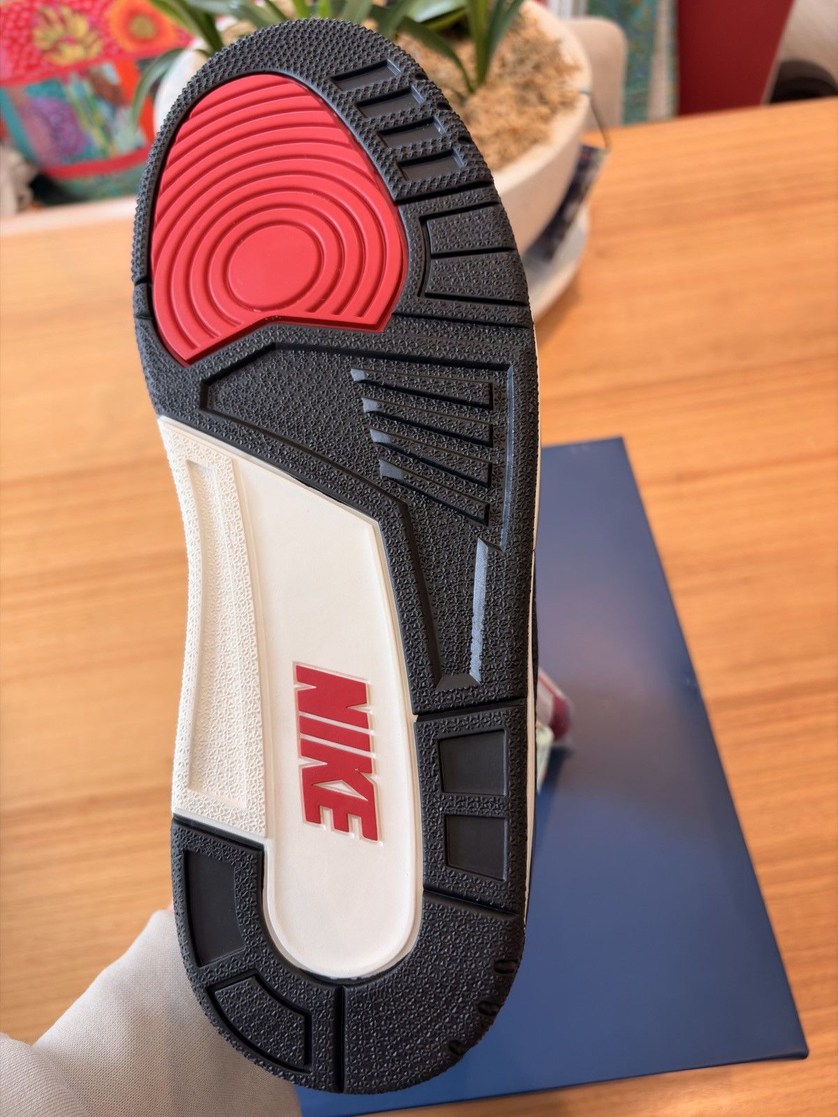 Jordan Brand × Levi's Air Jordan 3 x Levi's Indigo Denim US 10 Deadstock Size US 10 / EU 43 - 10 Thumbnail