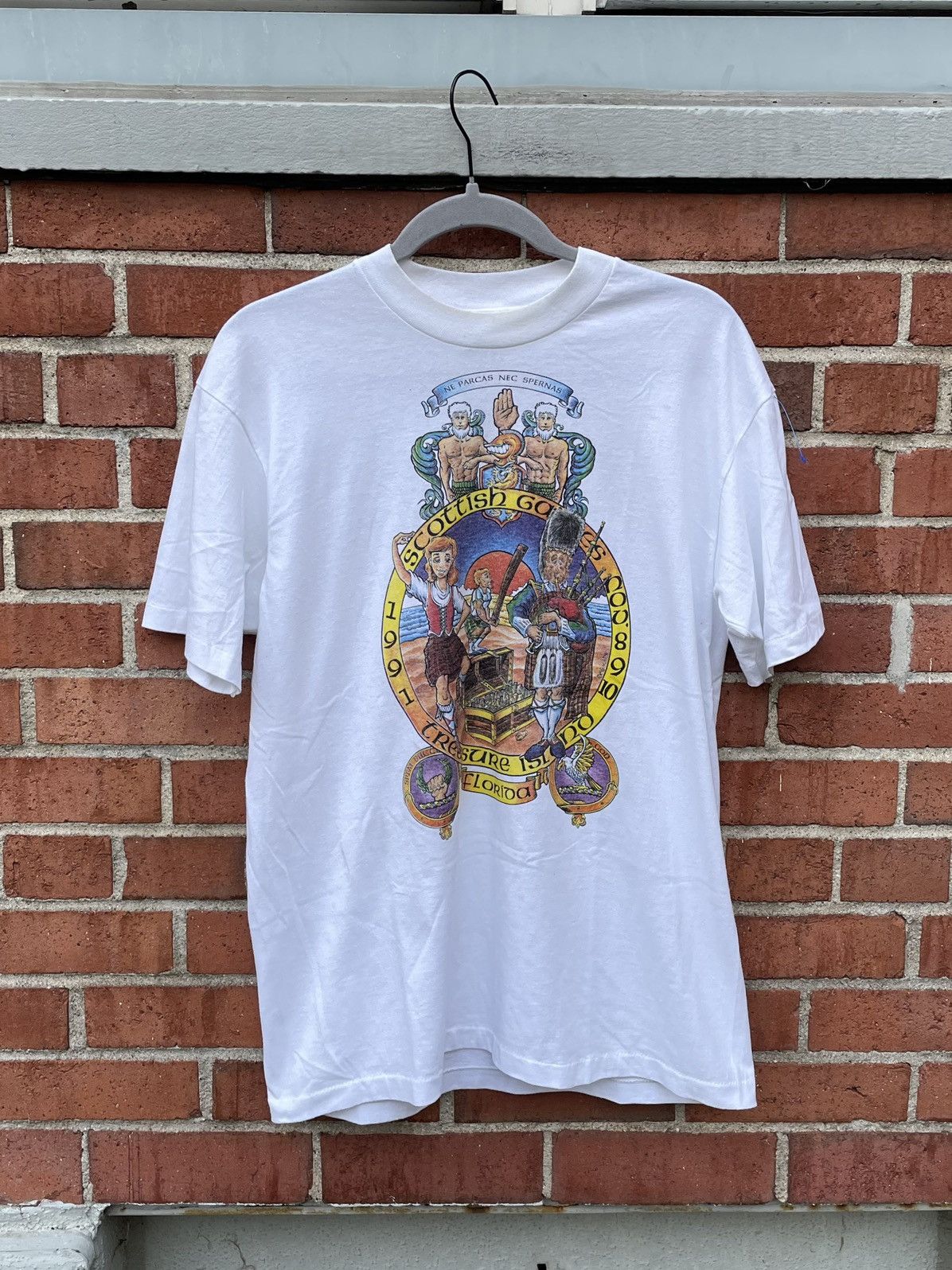 Hanes Vintage 1991 Hanes Treasure Island Florida Scottish Gales T Size US L / EU 52-54 / 3 - 1 Thumbnail