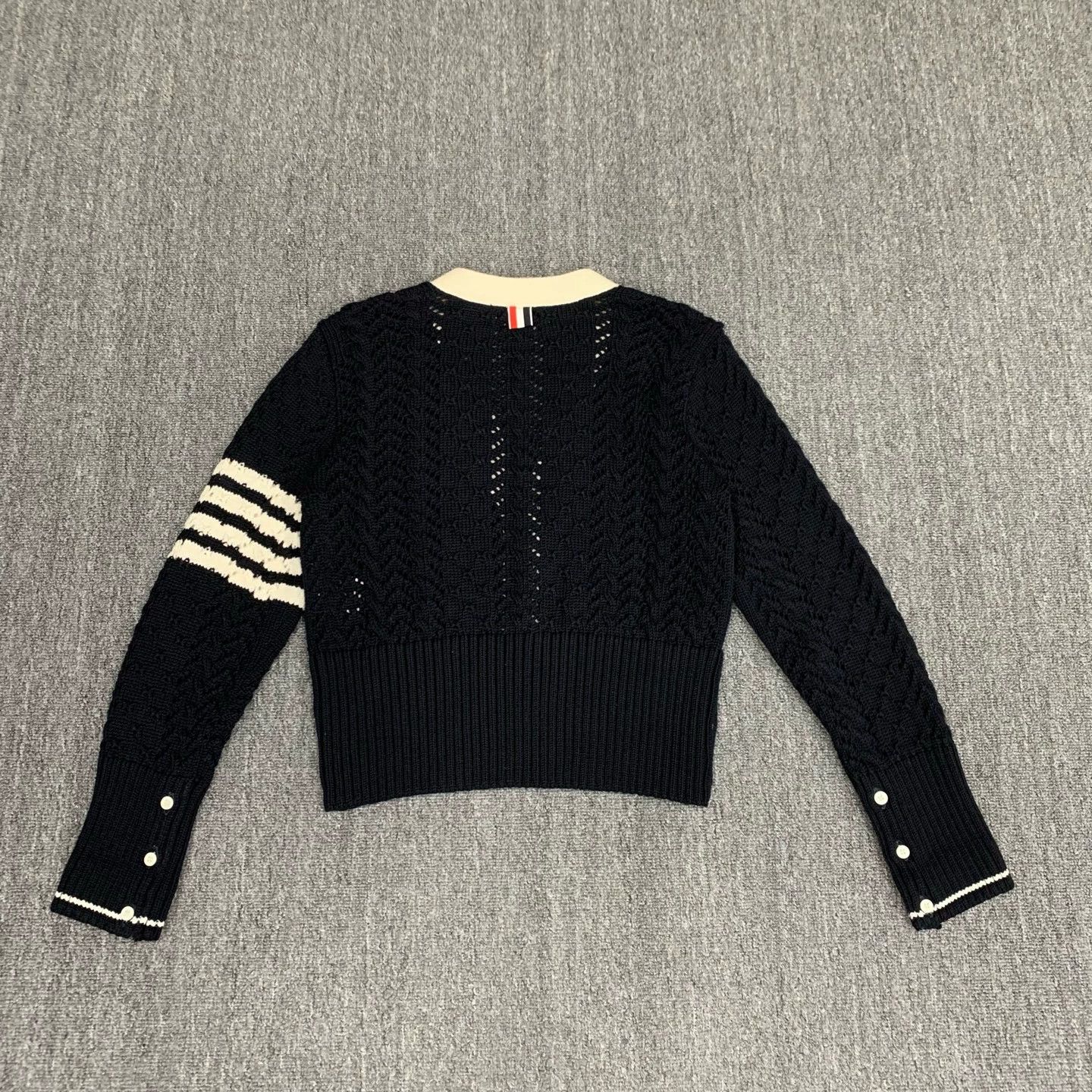 Thom Browne Thom Browne Navy Four-Stripe Knit Cardigan 44 Size M / US 6-8 / IT 42-44 - 2 Thumbnail
