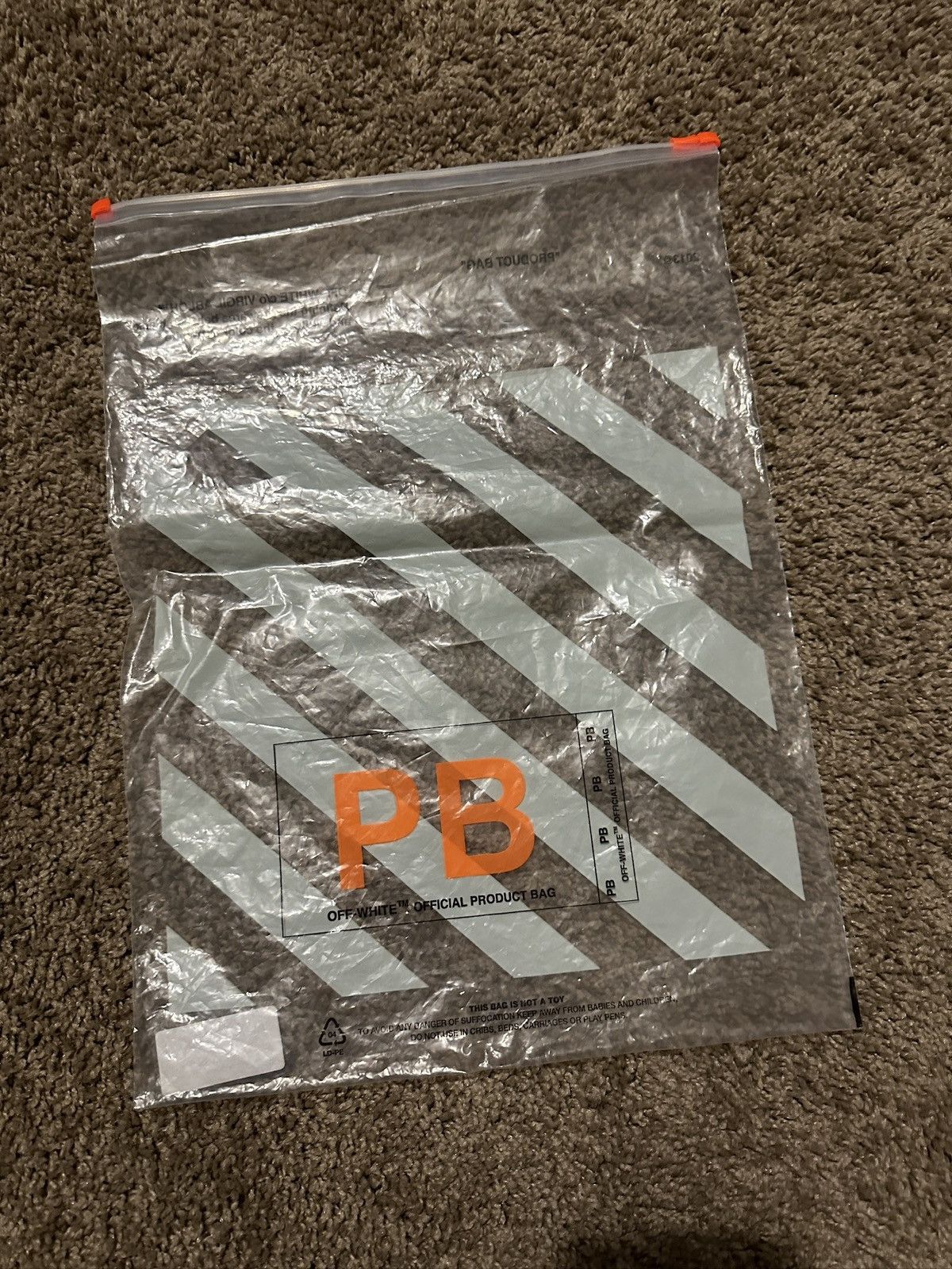 Off-White Virgil Abloh x MCA Figures of Speech OFF-WHITE Caravaggio Size US S / EU 44-46 / 1 - 11 Thumbnail