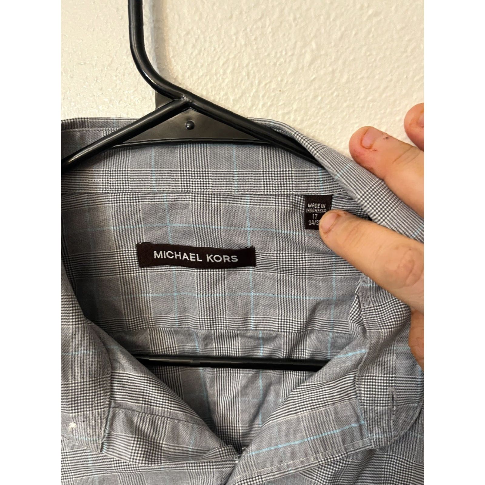 Michael Kors Michael Kors Button-Up Shirt Blue Plaid 17 100% Cotton Non Iron Mens Dress Shirt Size 46R - 2 Thumbnail