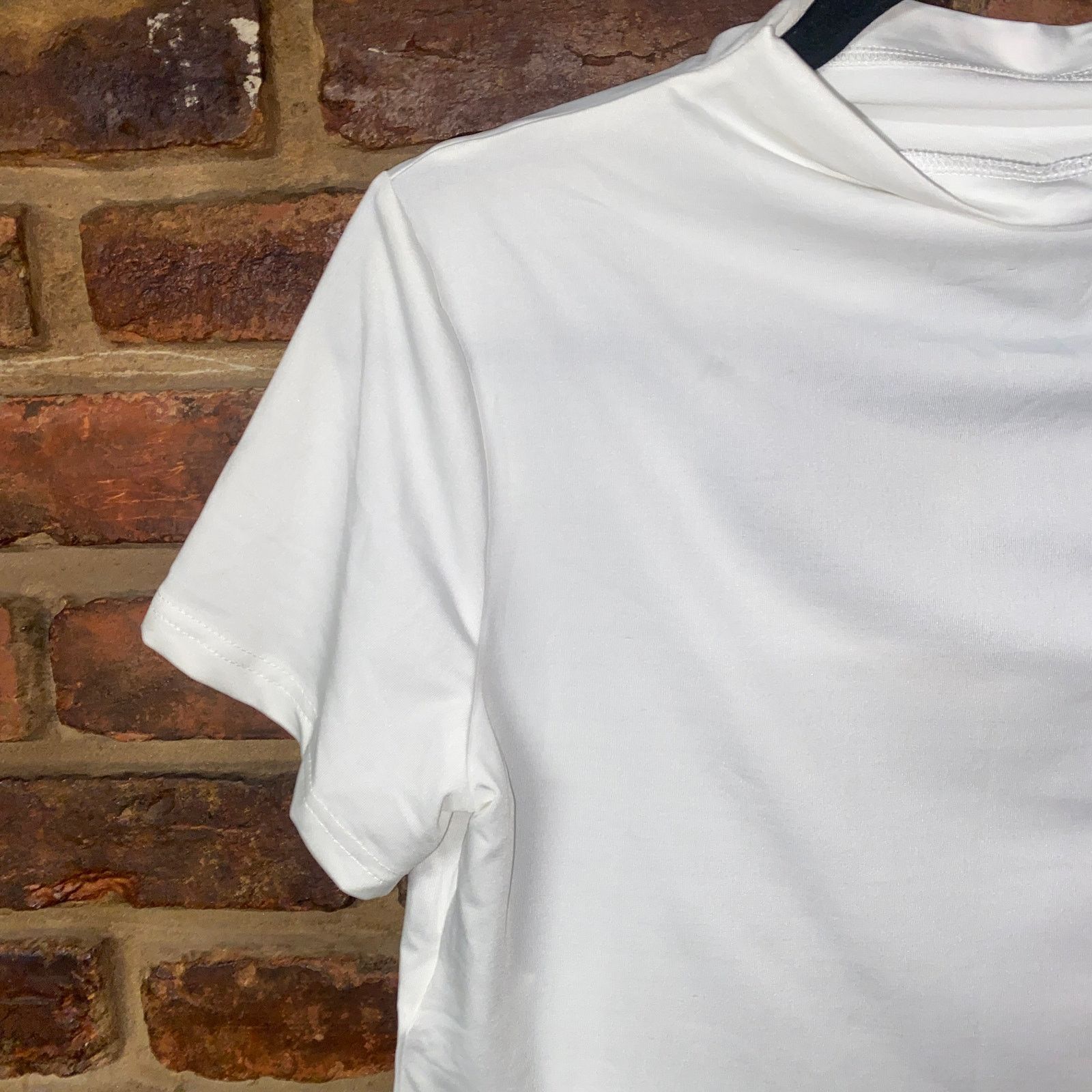 Other Blush Mark White Short Sleeve Keyhole Open Bust Crop Top 0X Size XL / US 12-14 / IT 48-50 - 2 Thumbnail