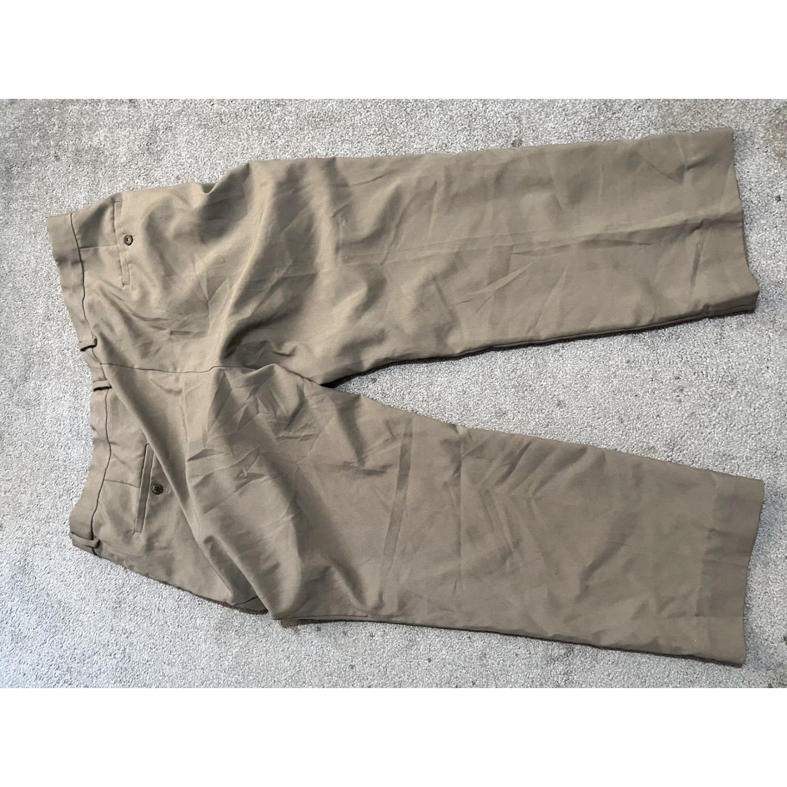 Haggar Haggar Pants Classic Fit 44x30 Brown Men Size 44 Polyester Front Pleated Zip Waist Adjustable No-Iron Canvas Vintage: No Size US 44 / EU 60 - 3 Thumbnail