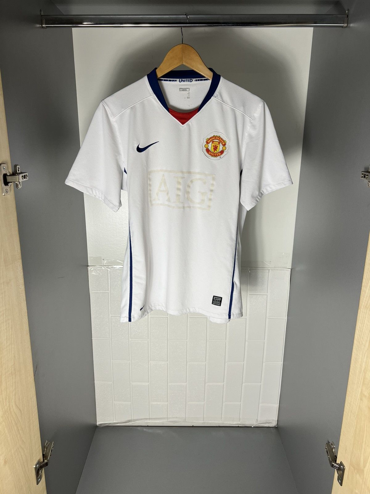 Nike VINTAGE NIKE FC MANCHESTER UNITED ENGLAND SOCCER JERSEY Y2K Size US M / EU 48-50 / 2 - 5 Thumbnail