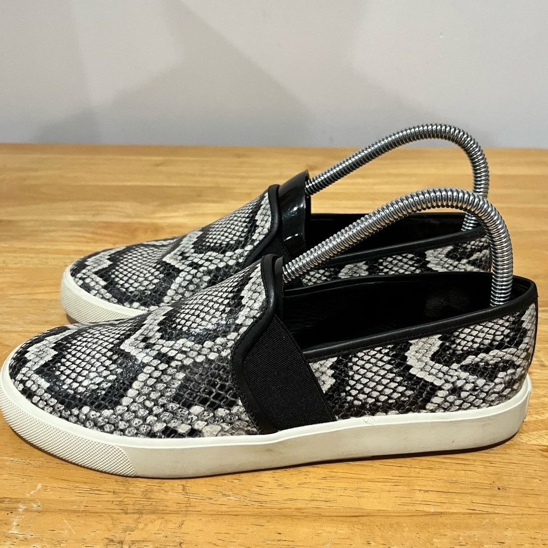 Vince Vince Slip On Shoes Womens 7 Gray Leather Snake Print Casual Size US 7 / IT 37 - 2 Thumbnail