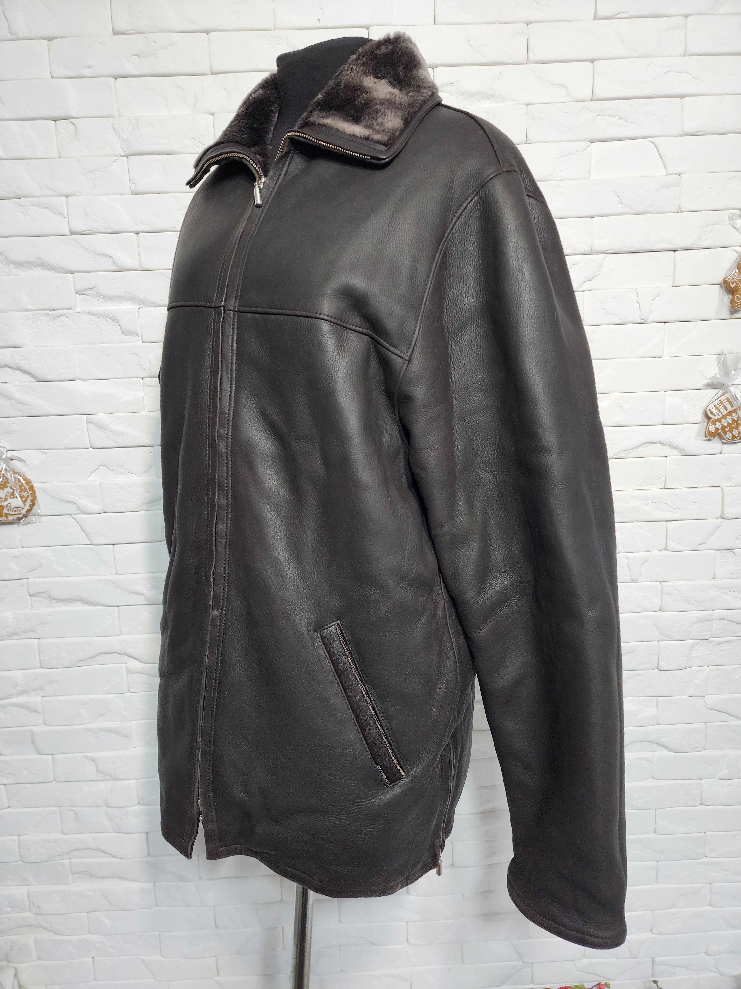 Furla Men's Brown Sheepskin Coat: White Fur, Metal Zipper Size US L / EU 52-54 / 3 - 2 Thumbnail