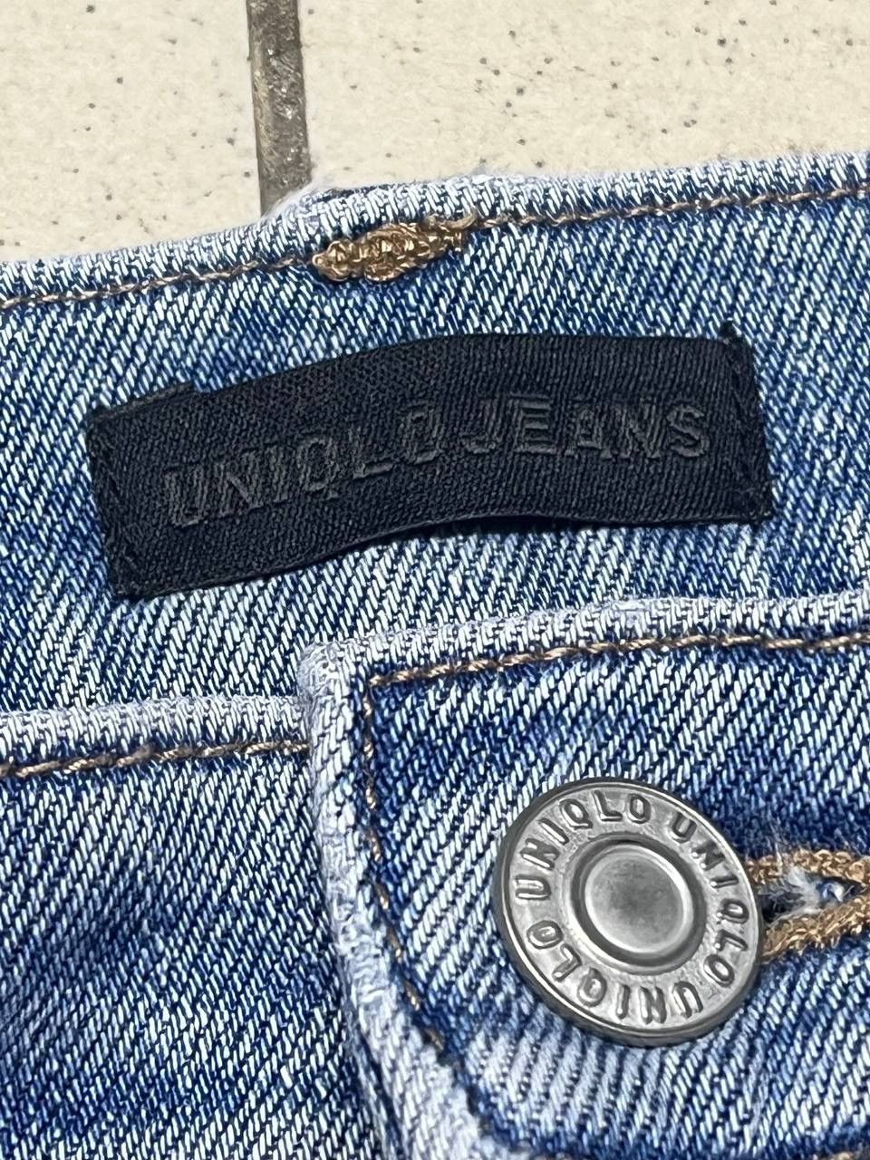Other UNIQLO JAPANESE BRAND JEANS Size US 33 - 8 Thumbnail