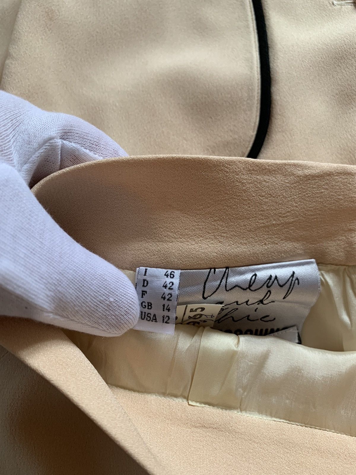Designer × Moschino × Vintage VTG 1980’s Moschino Cheap & Chic Cream Suit Women’s 42 size Size L / US 10 / IT 46 - 5 Thumbnail