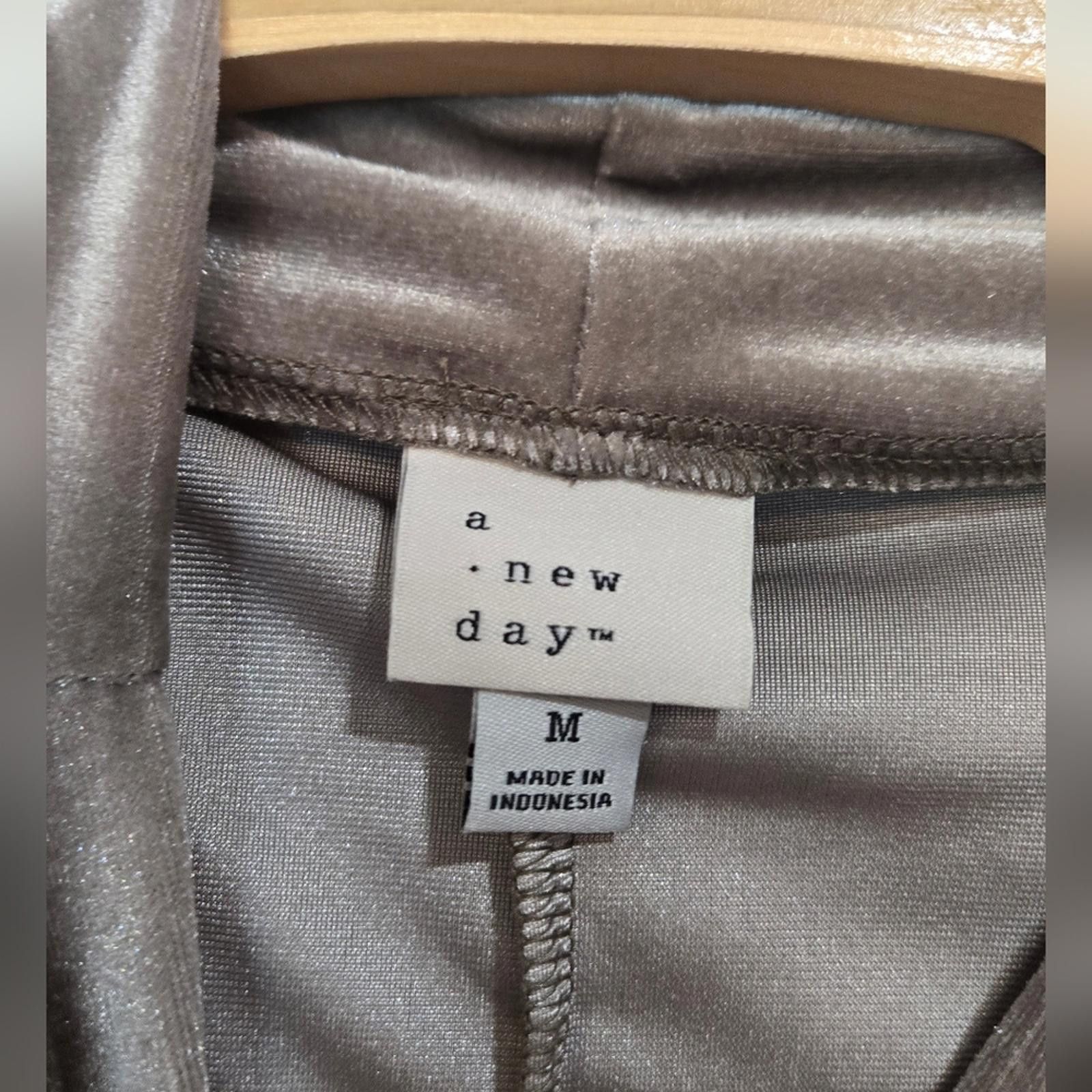 Other A New Day Tank Size M / US 6-8 / IT 42-44 - 2 Thumbnail