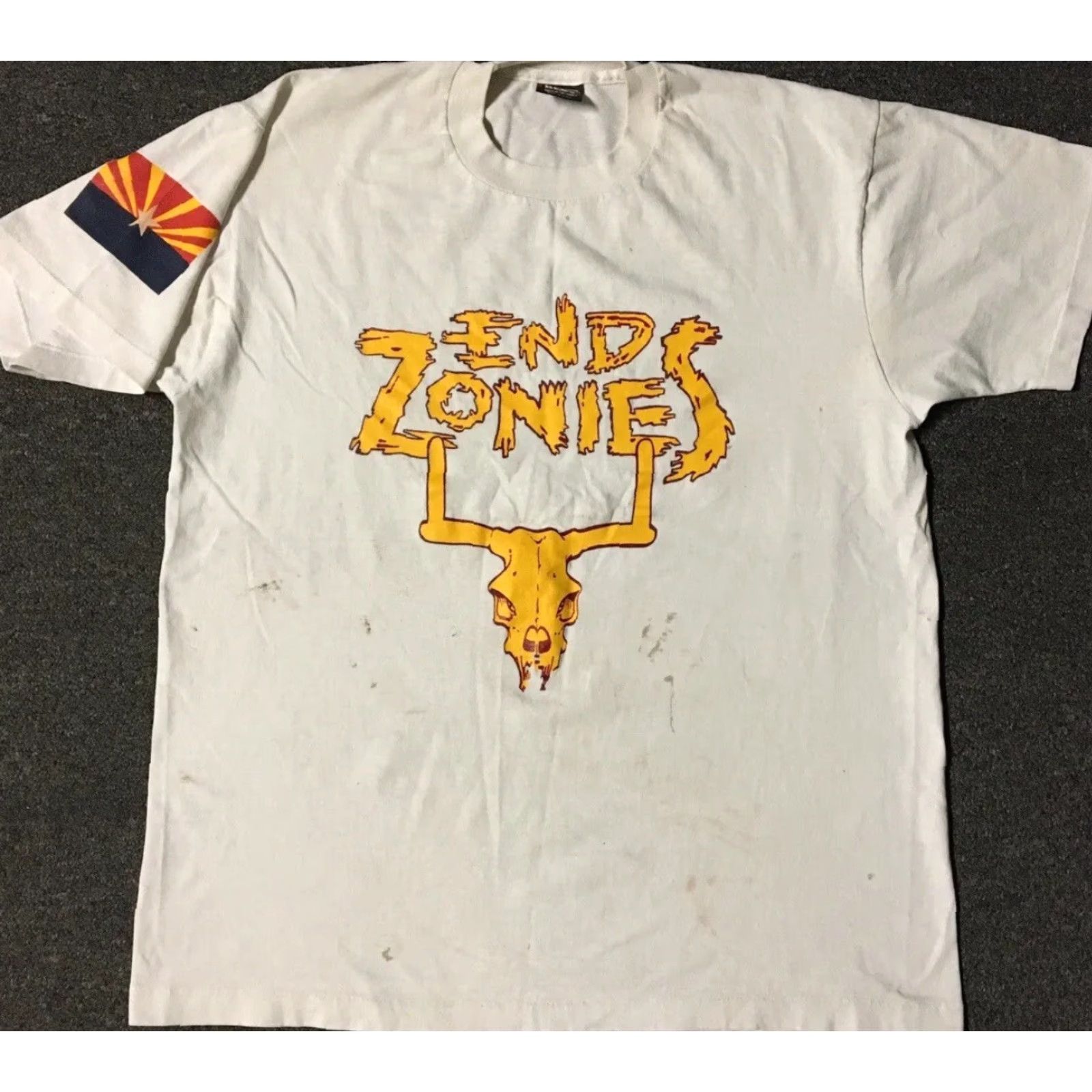 Vintage VINTAGE 90s Arizona Cardinals End Zone Faded Distress Skull Shirt M Football Grunge Size US M / EU 48-50 / 2 - 2 Thumbnail