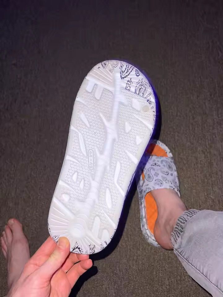 Japanese Brand Unisex Grafiti Sandal Size US 7.5 / EU 40-41 - 4 Thumbnail