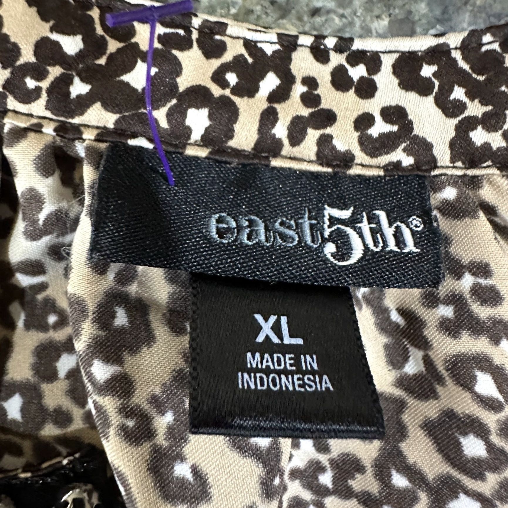 Vintage VINTAGE East 5th Blouse Womens XL Brown Animal Print Beaded Embellished Tunic Shirt Casual Size XL / US 12-14 / IT 48-50 - 5 Thumbnail
