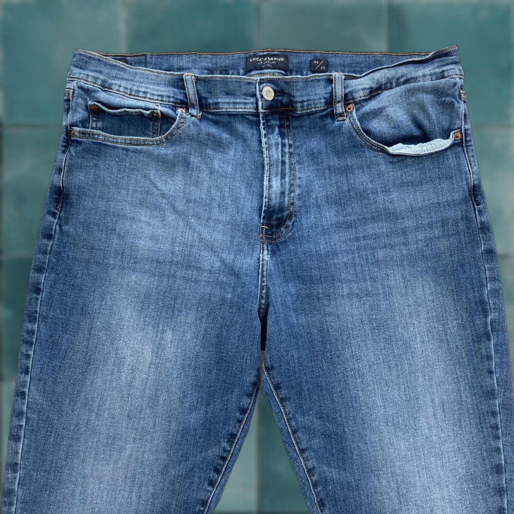 Lucky Brand Lucky Brand 410 Athletic Straight Jeans Mens 40x32 Blue Medium Wash Stretch Pant Denim Cotton Blend Belt Loops 5-Pocket Zipper Button Closure Size US 40 / EU 56 - 1 Thumbnail