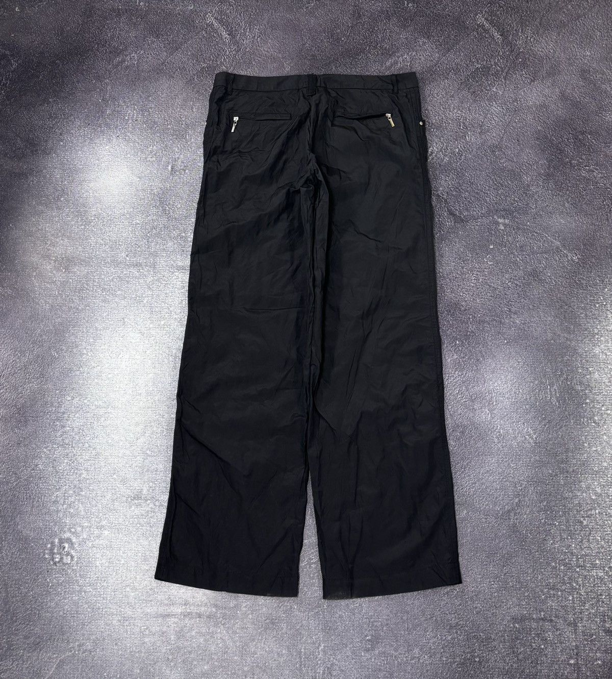Versace Vintage Versace Sport Women’s Rare Black Baggy Nylon Pants Size 32" / US 10 / IT 46 - 2 Thumbnail