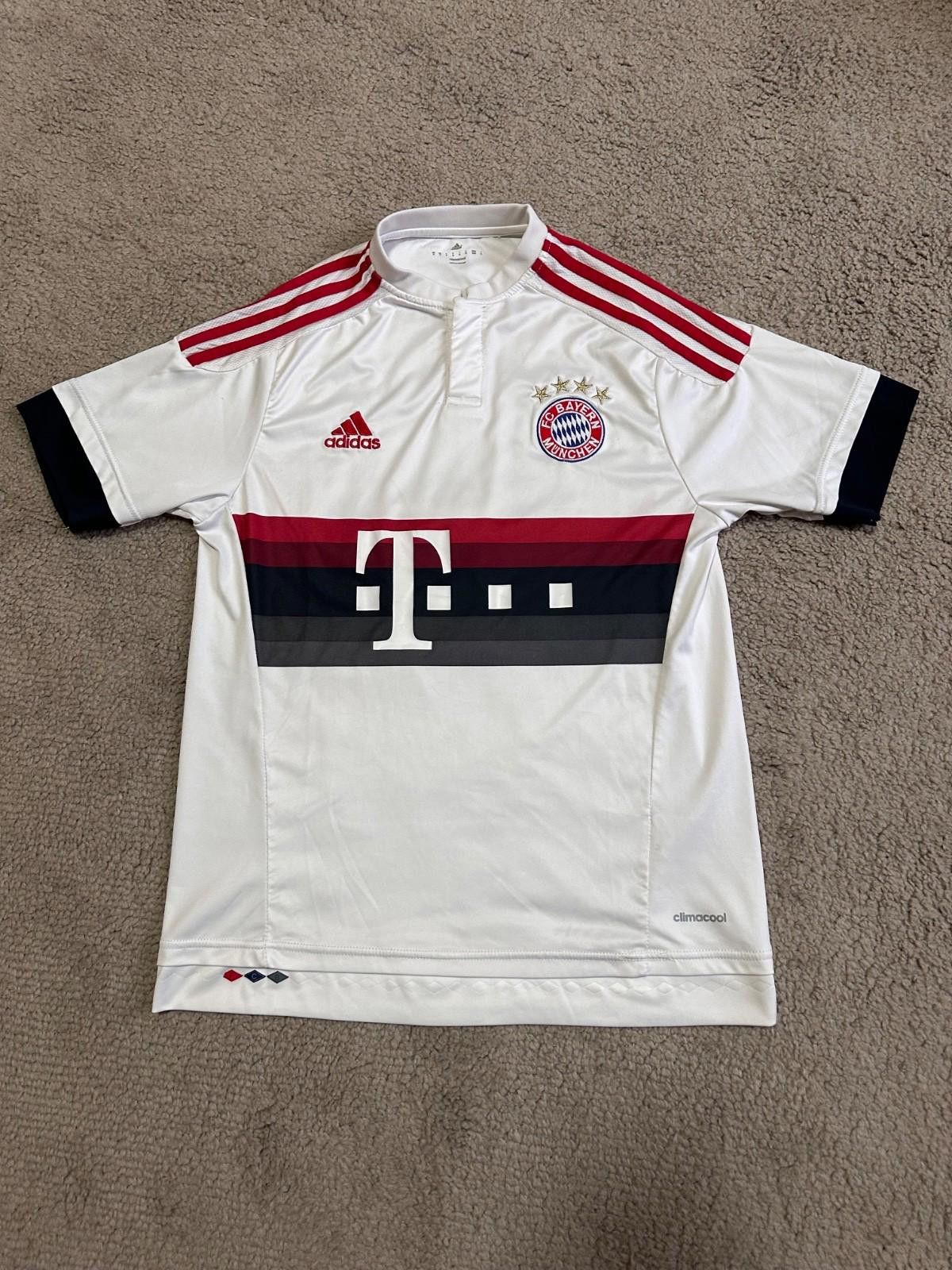 Adidas BAYERN MUNICH 2015/2016 SOCCER FOOTBALL SHIRT SOCCER JERSEY Size US M / EU 48-50 / 2 - 1 Thumbnail