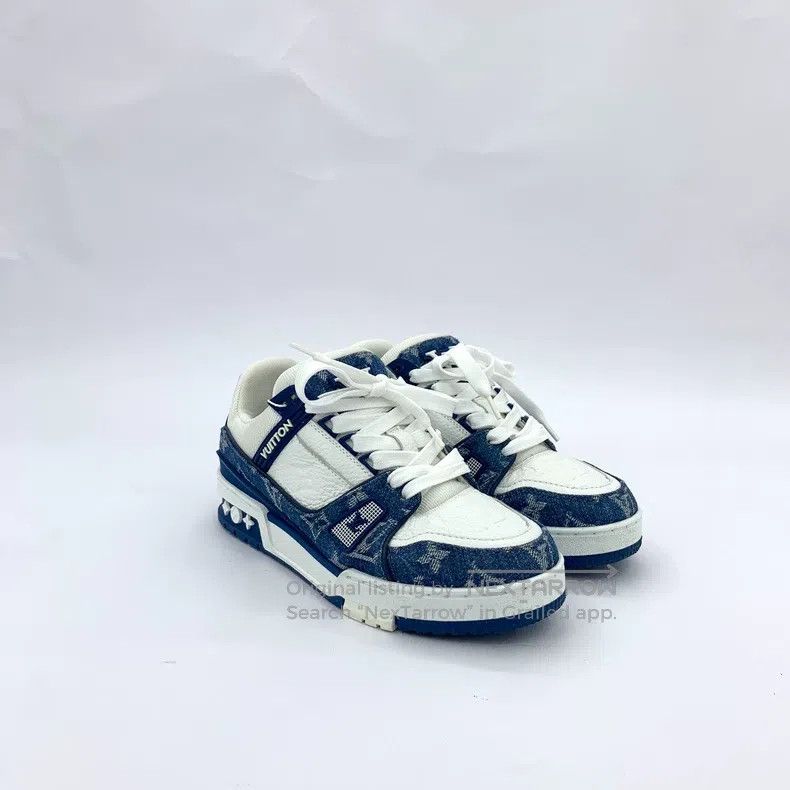 Louis Vuitton Louis Vuitton Trainer blue and white color-block logo pres Size US 6 / IT 36 - 2 Thumbnail