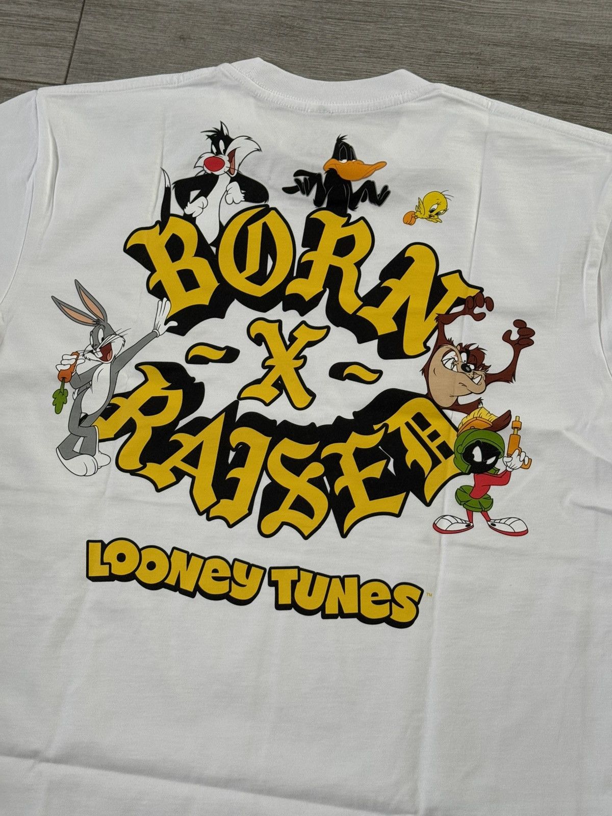 Born X Raised BORN X RAISED Looney Tunes Rocker Tee T-Shirt White Sz Large Size US L / EU 52-54 / 3 - 5 Thumbnail