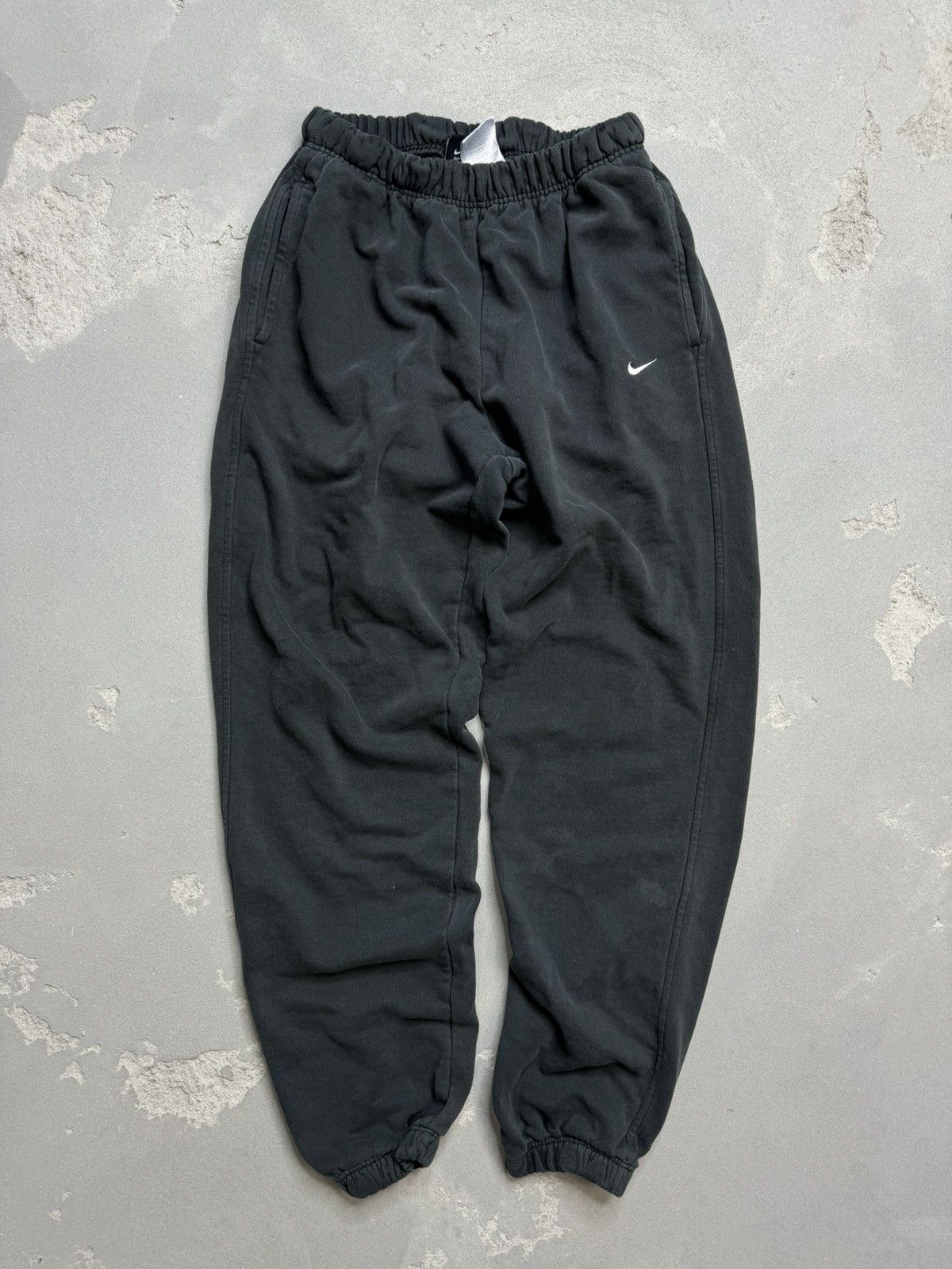 Nike × Vintage Vintage Nike Y2K Cotton Drill Black Sweat Pants Size US 30 / EU 46 - 1 Thumbnail