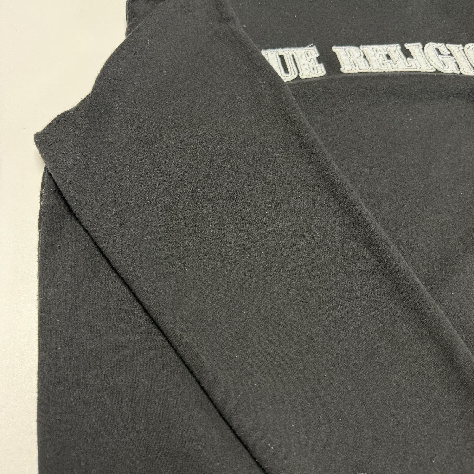 True Religion True Religion Sweatshirt XL 23x28 Black Crew Neck Size US XL / EU 56 / 4 - 5 Thumbnail