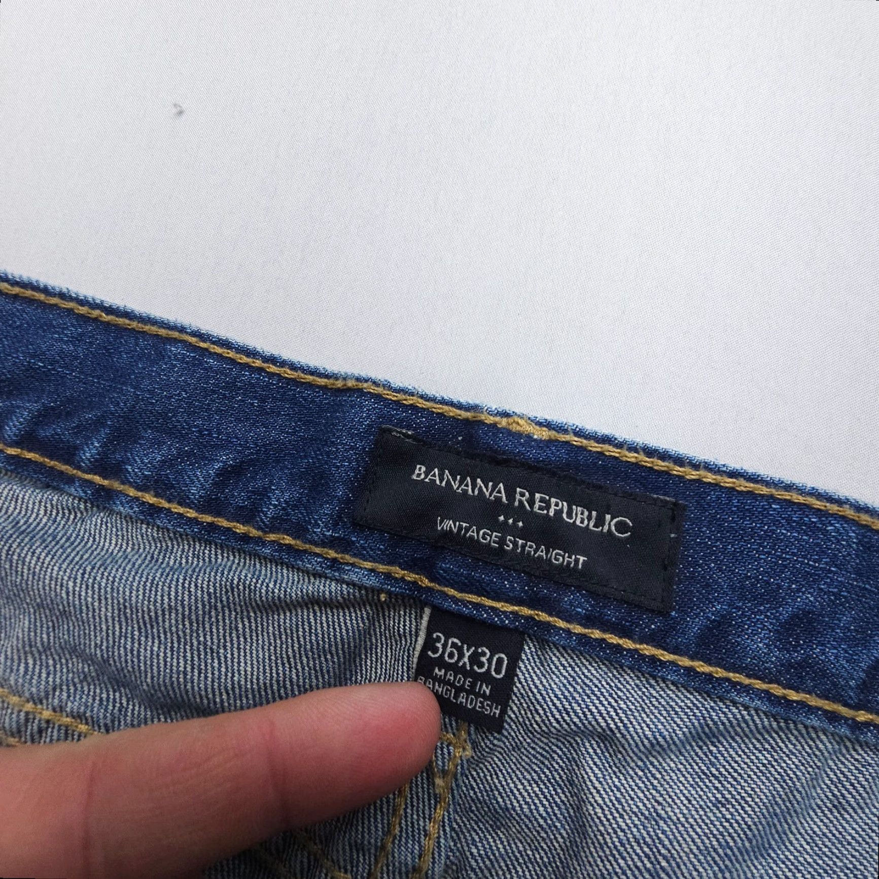 Banana Republic Banana Republic Jeans Mens 36 x 29 Straight Denim Blue Solid Cotton Regular 5-Pocket Vintage? No Size US 36 / EU 52 - 3 Thumbnail