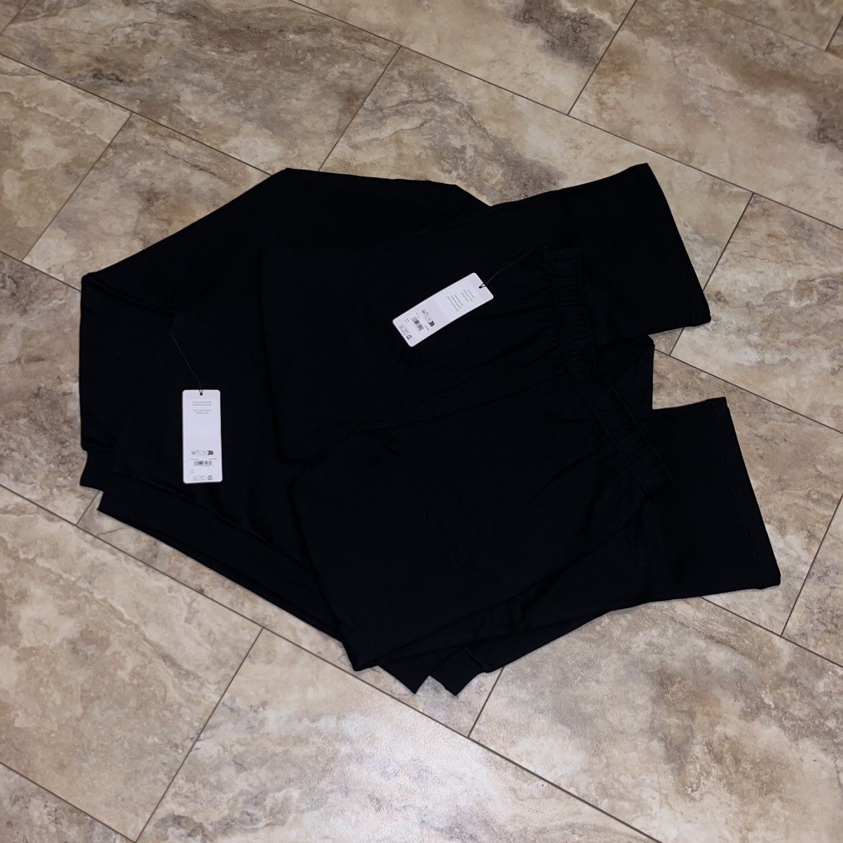 Alo Alo Yoga Accolade Crewneck & Sweatpants Set Black Large Size L / US 10 / IT 46 - 2 Thumbnail