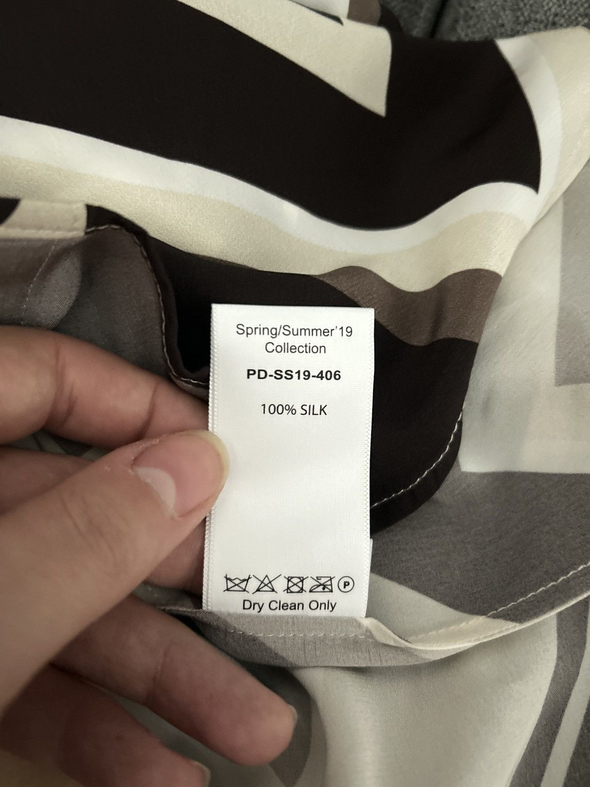 Peter Do ‘19 Chevron Printed Scarf Button up Size L / US 10 / IT 46 - 5 Thumbnail