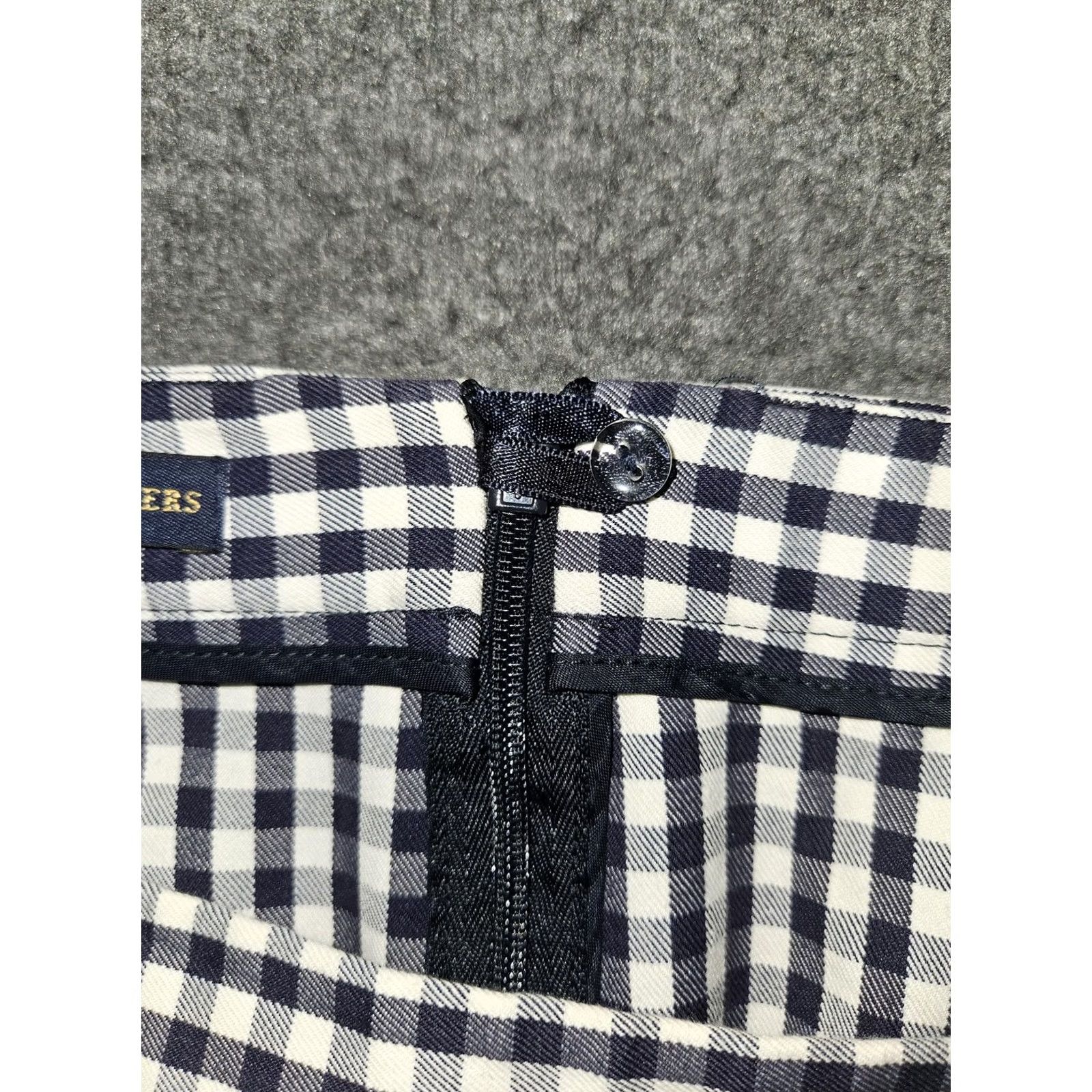 Brooks Brothers VINTAGE Brooks Brothers Skirt Womens 16 Blue Gingham Knee Length Buckle Pleat Pencil Women 90s City Preppy Mens? Size 38" / US 16 / IT 52 - 7 Thumbnail