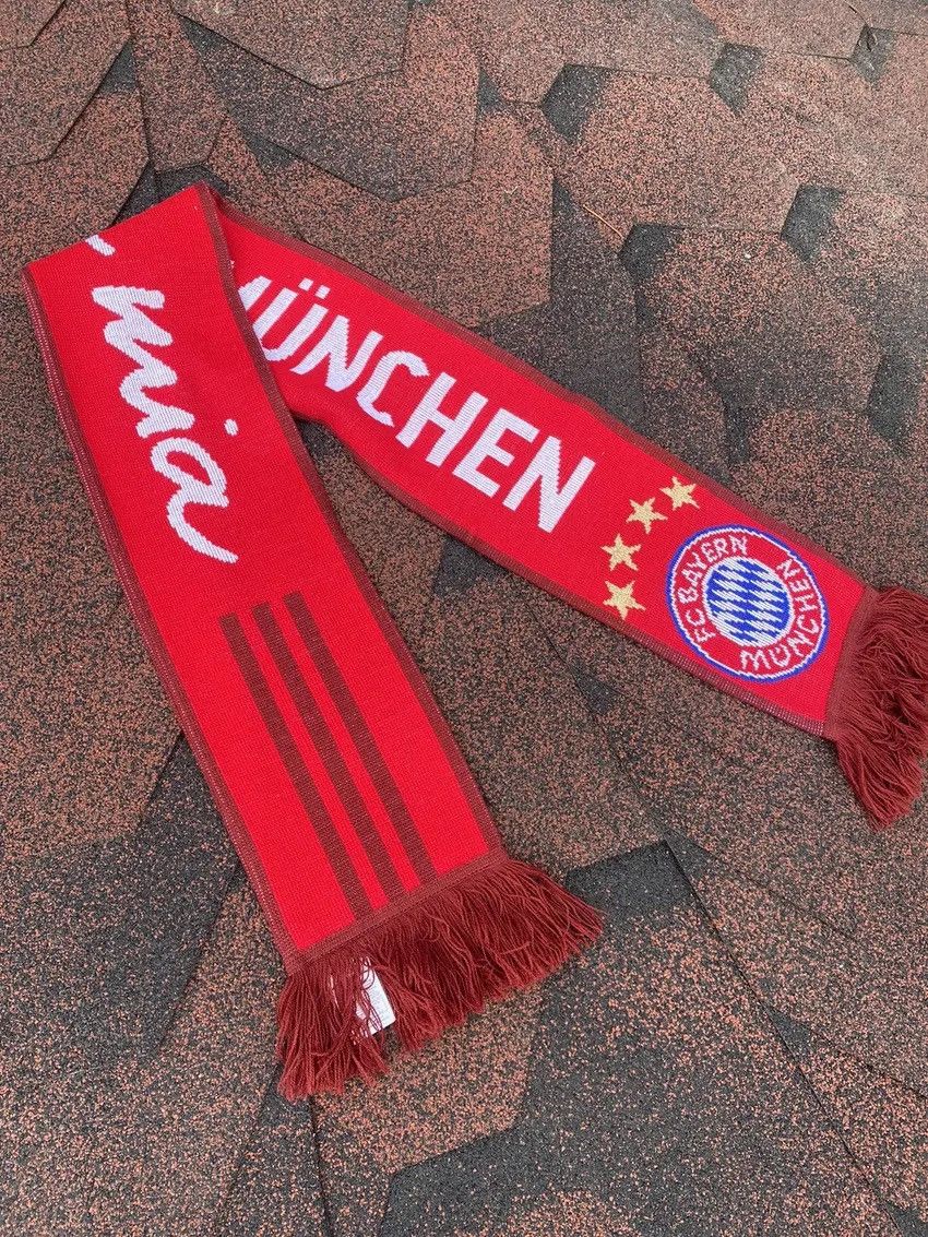 Adidas × Vintage Two scarves Bayern Munich Official Adidas Red Size ONE SIZE - 2 Thumbnail