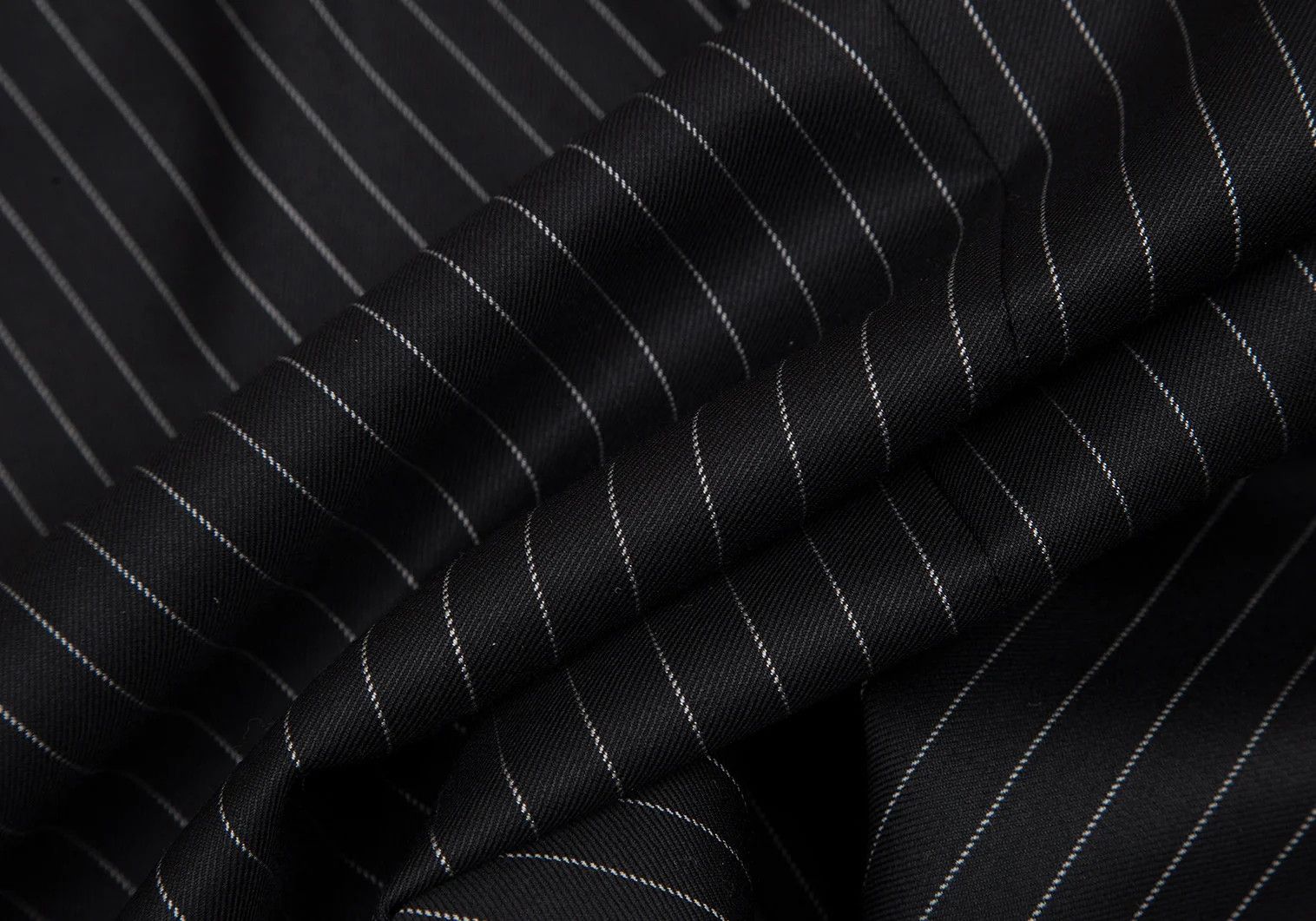 Emporio Armani Stripe Wool Jacket in Black Size 50 Size US M / EU 48-50 / 2 - 18 Thumbnail