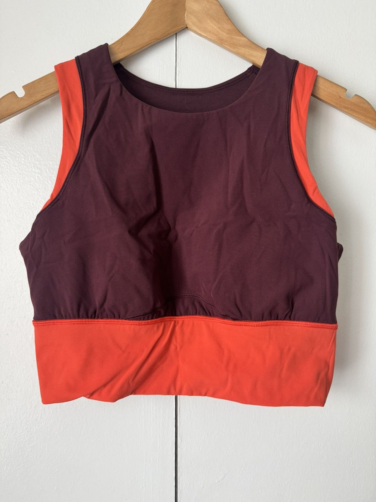 Lululemon High- neck Cropped Top Size L / US 10 / IT 46 - 1 Thumbnail