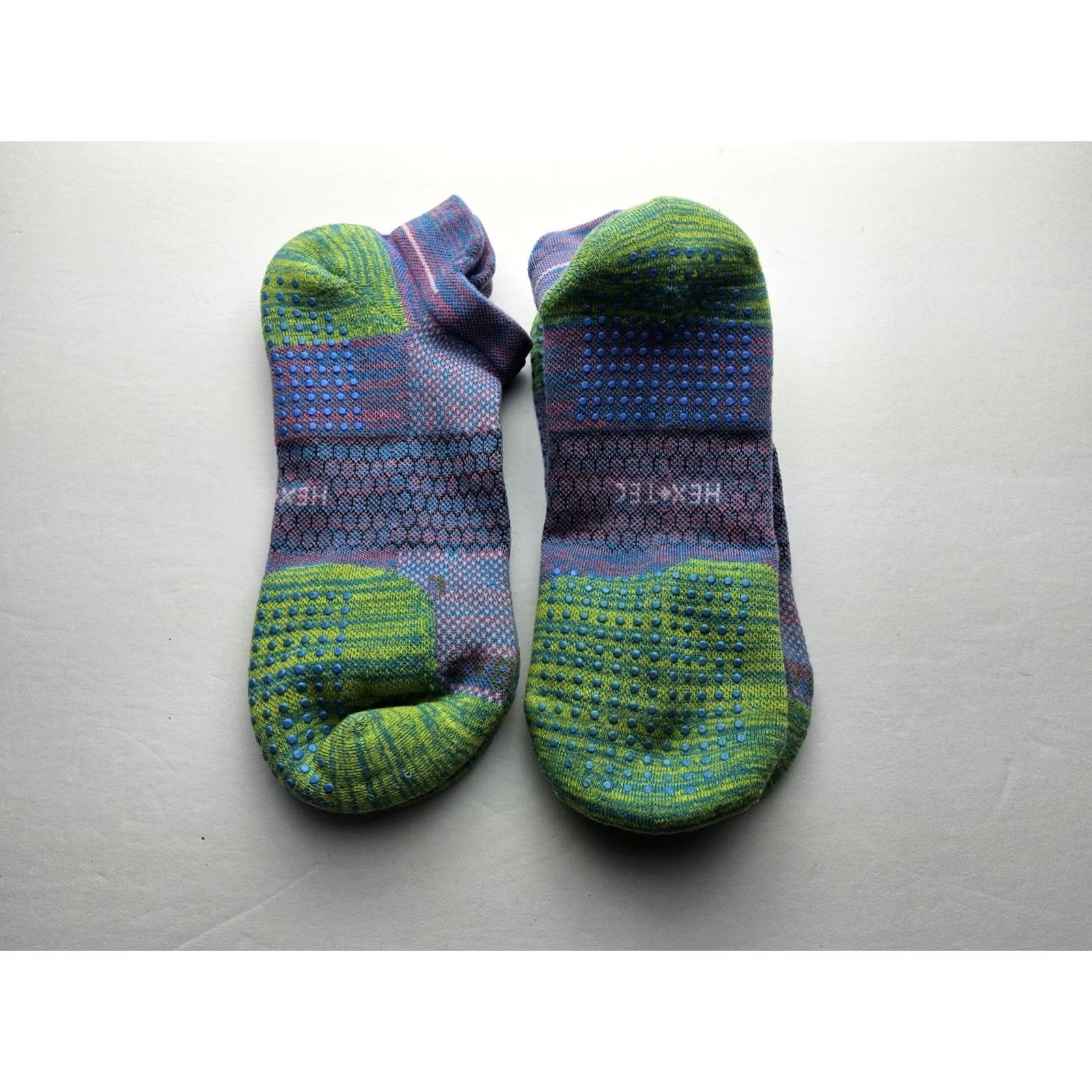 Vintage Bombas Hex Tec Grip Grippers Space Dye Ankle Socks Lot Of 2 Pairs Size L Size ONE SIZE - 5 Thumbnail
