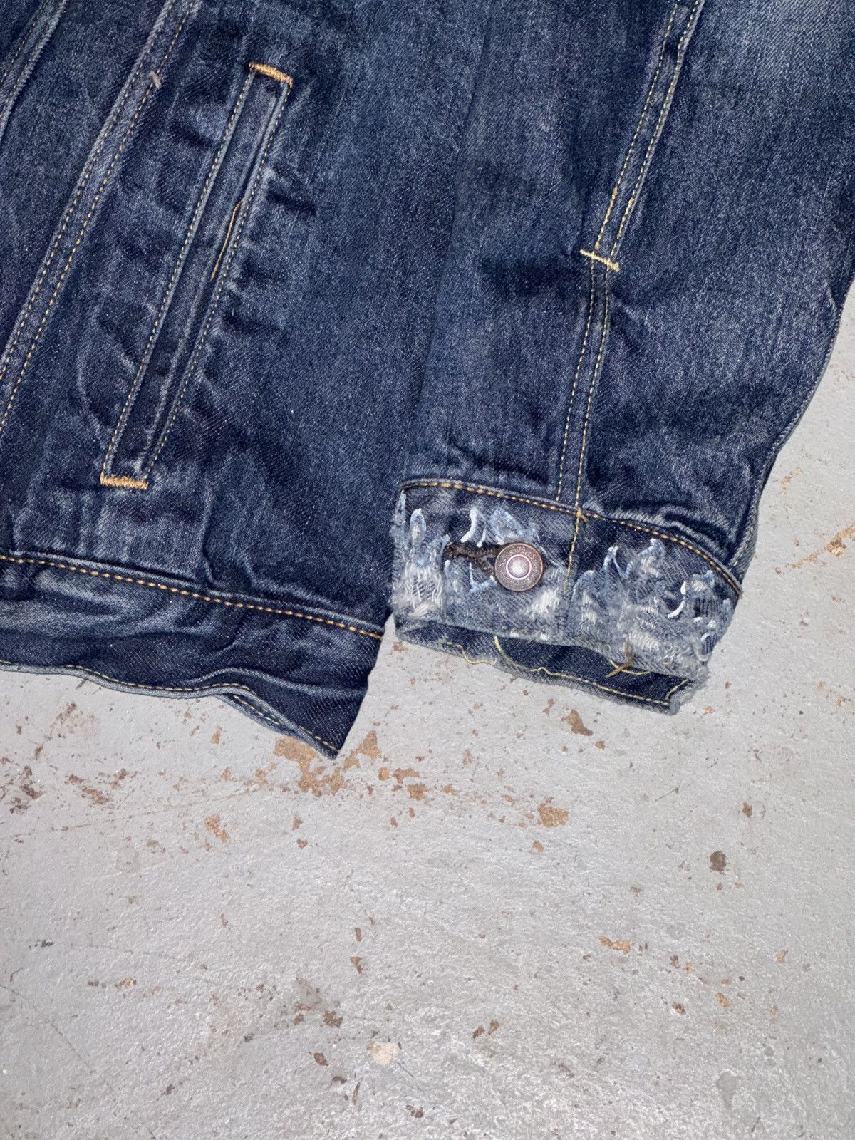 Levi's “Love” China Sherpa by @kendallcustoms Size US XL / EU 56 / 4 - 8 Thumbnail