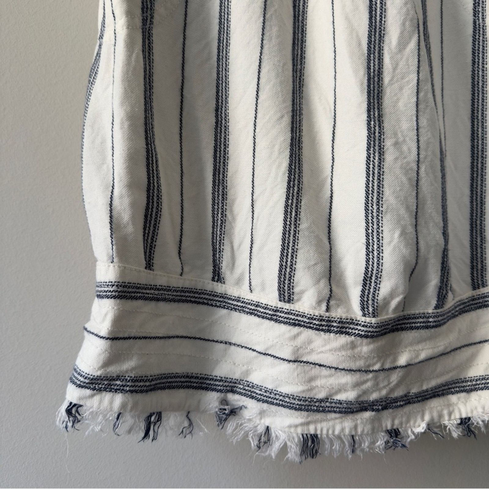 Anthropologie Anthropologie Akemi + Kin White Navy Striped Shift Dress EUC Size XS / US 0-2 / IT 36-38 - 6 Thumbnail